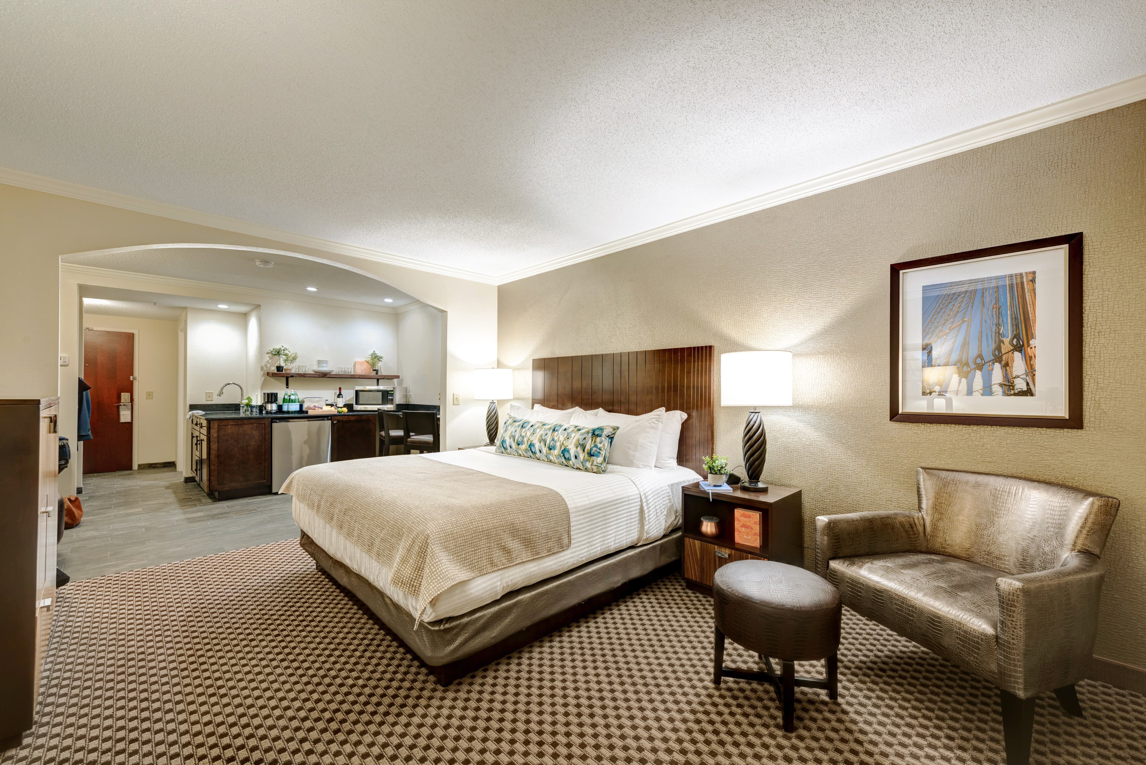 Garrison Hotel & Suites Dover-Portsmouth, an Ascend Collection Hotel - Image 2