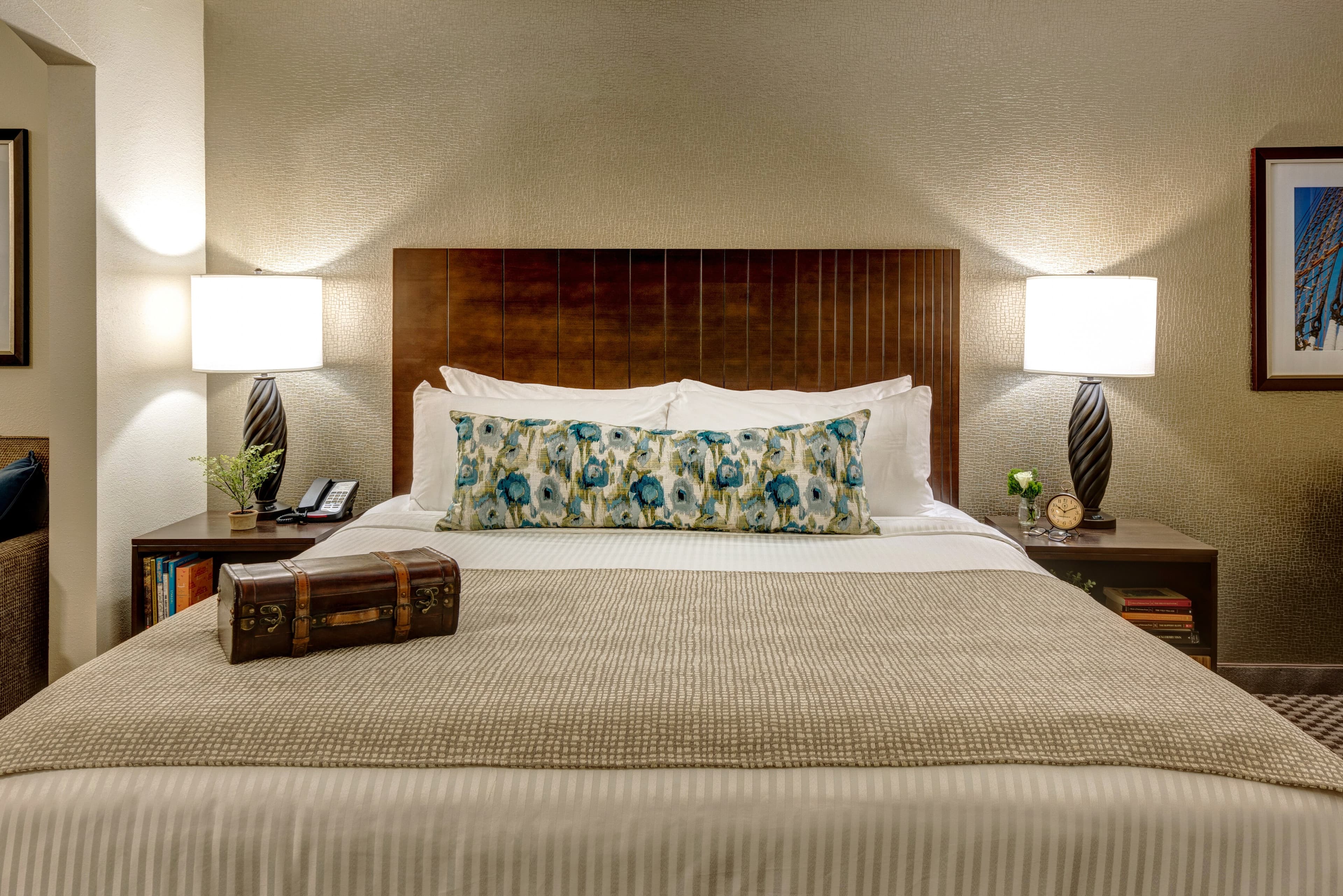 Garrison Hotel & Suites Dover-Portsmouth, an Ascend Collection Hotel - Image 5