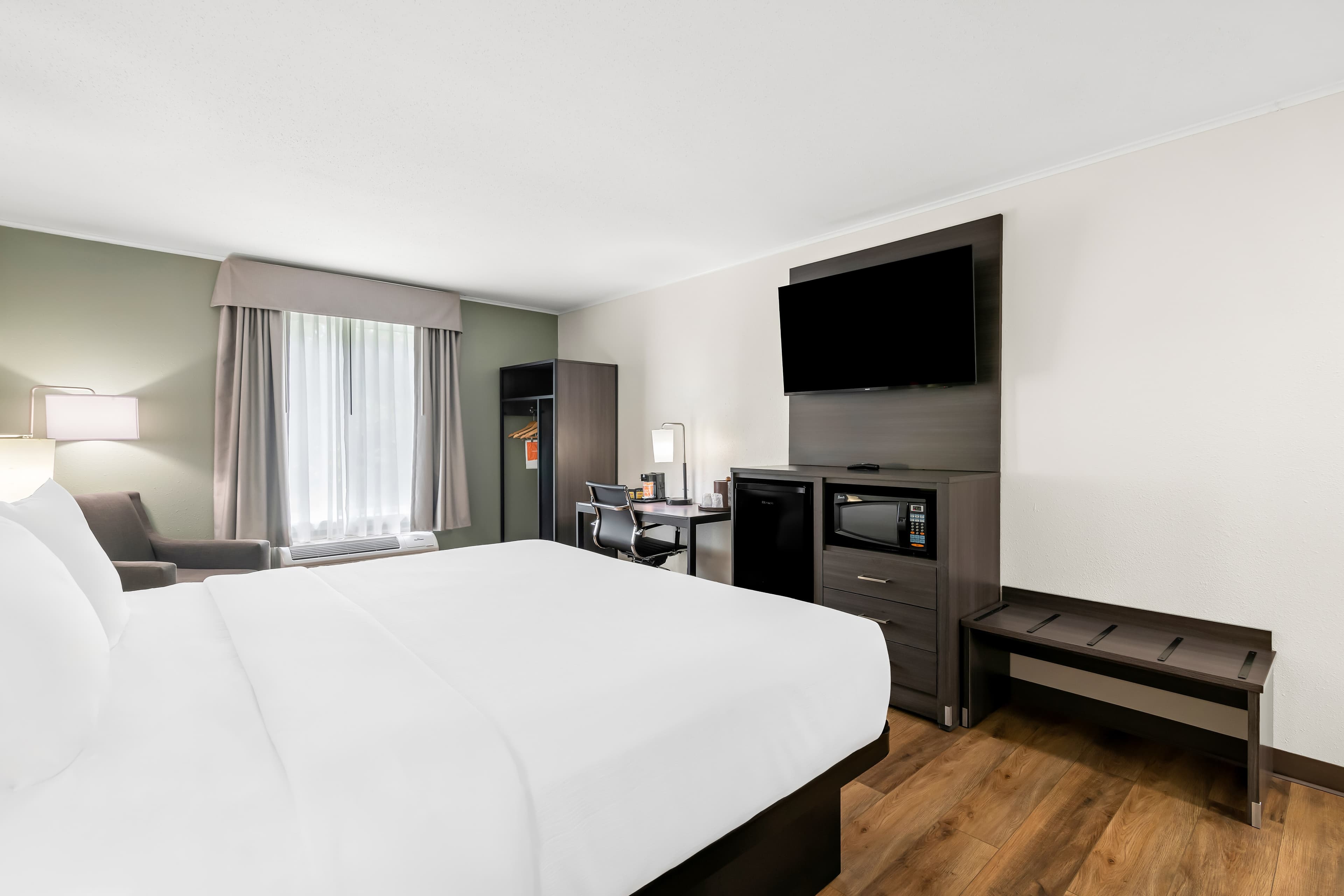 Quality Inn Merrimack - Nashua — 8
