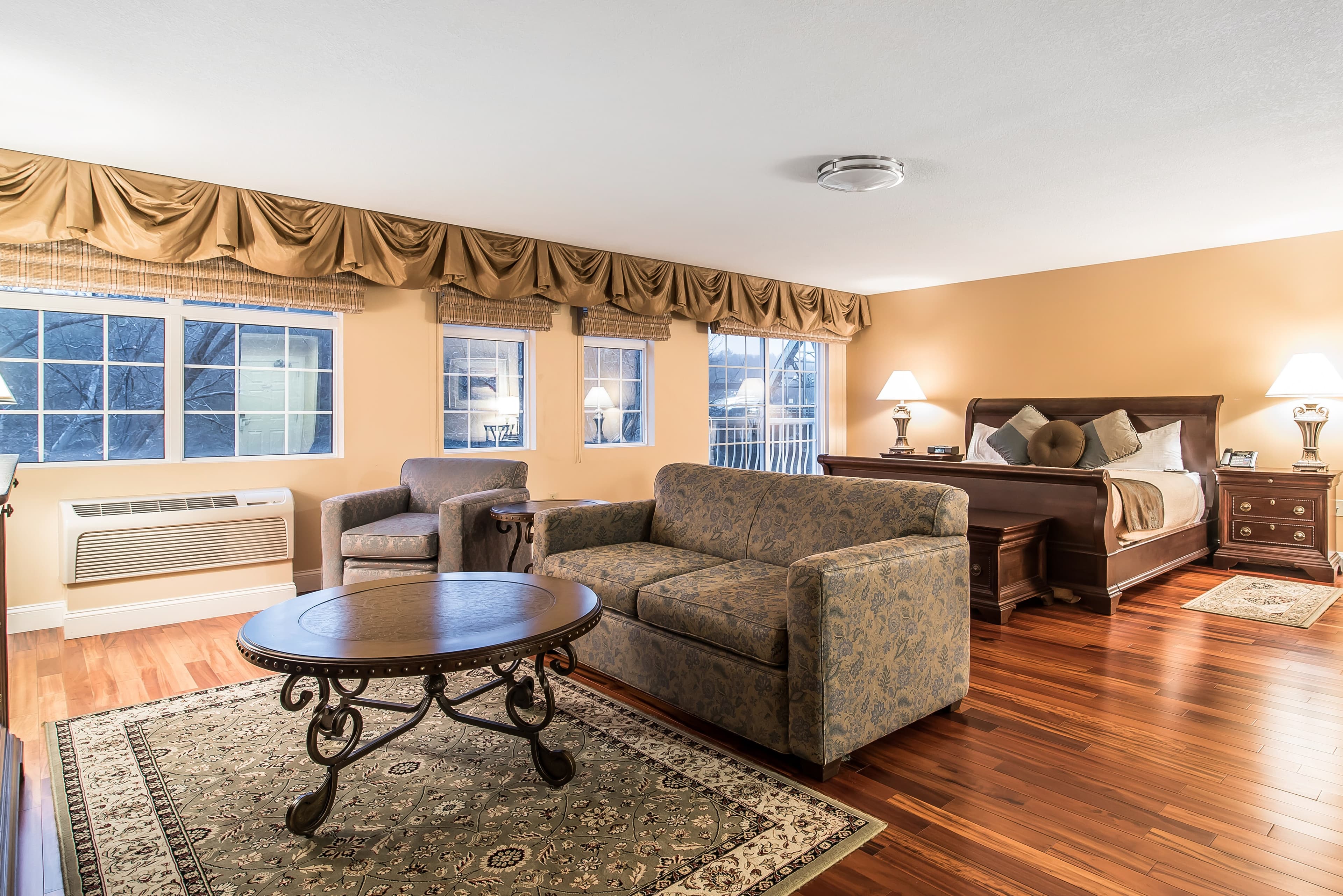 Riverside Hotel, an Ascend Collection Hotel — 12