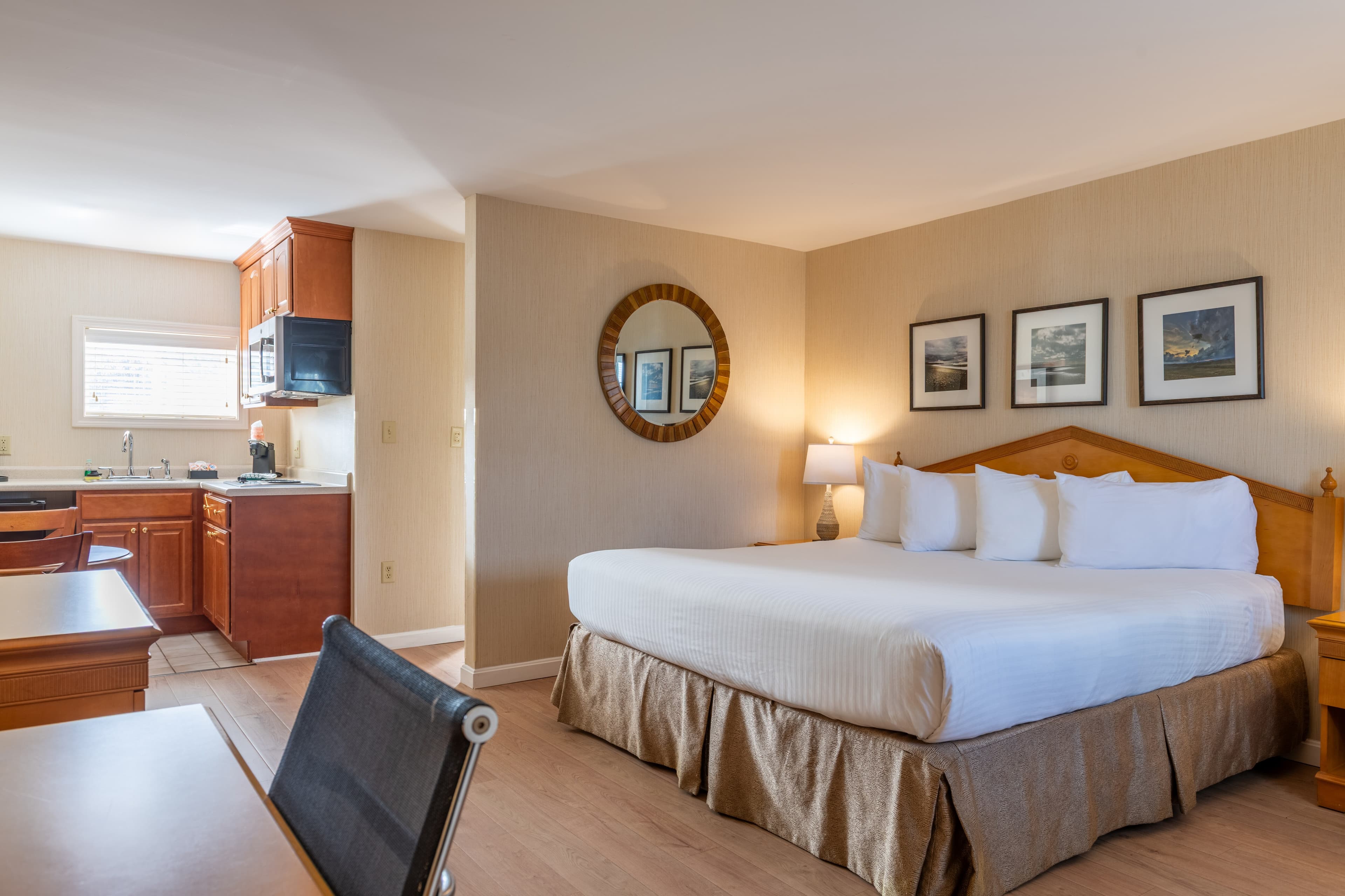 Port Inn and Suites Portsmouth, an Ascend Collection Hotel — 5