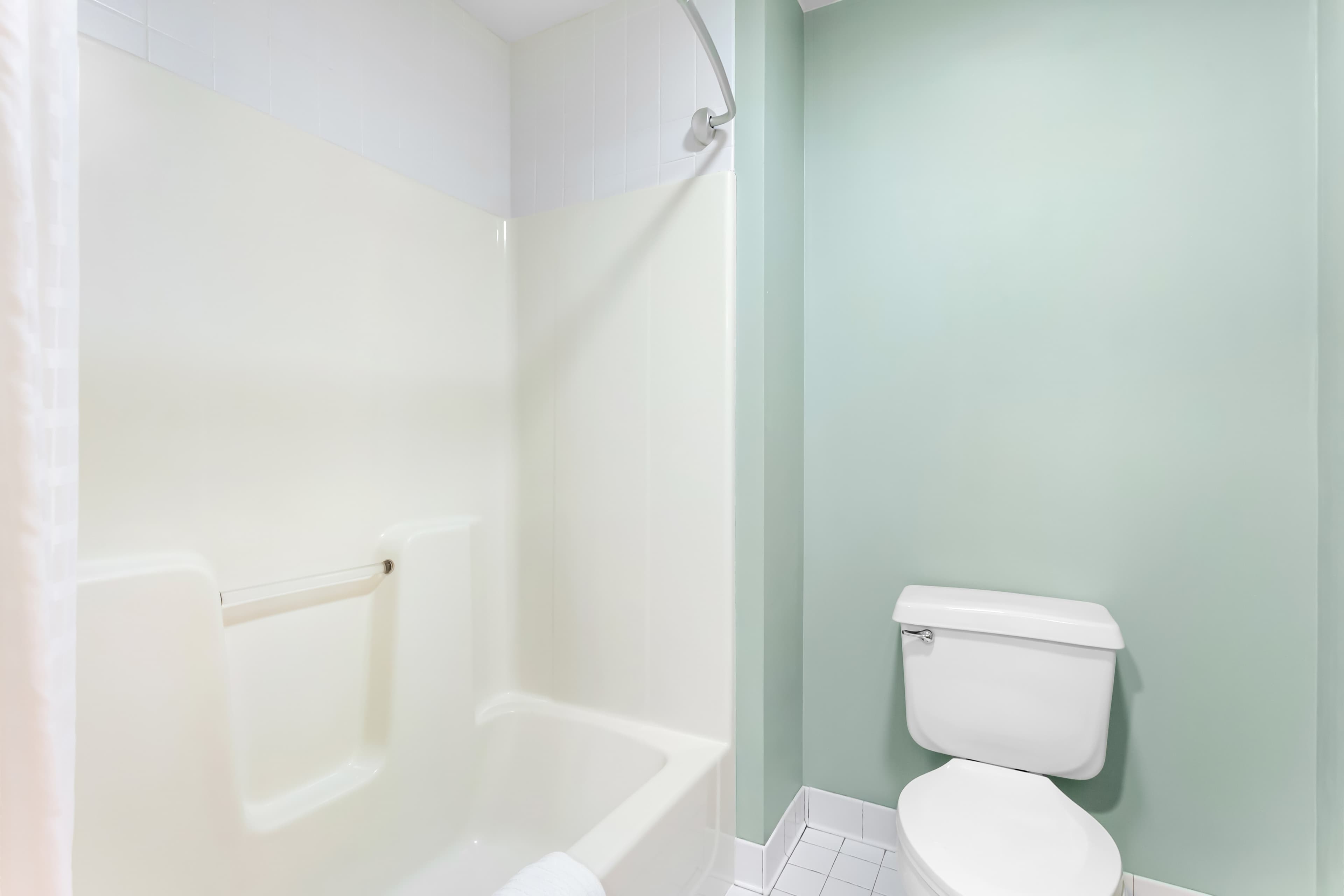 Quality Inn & Suites Gorham Riverside — 20