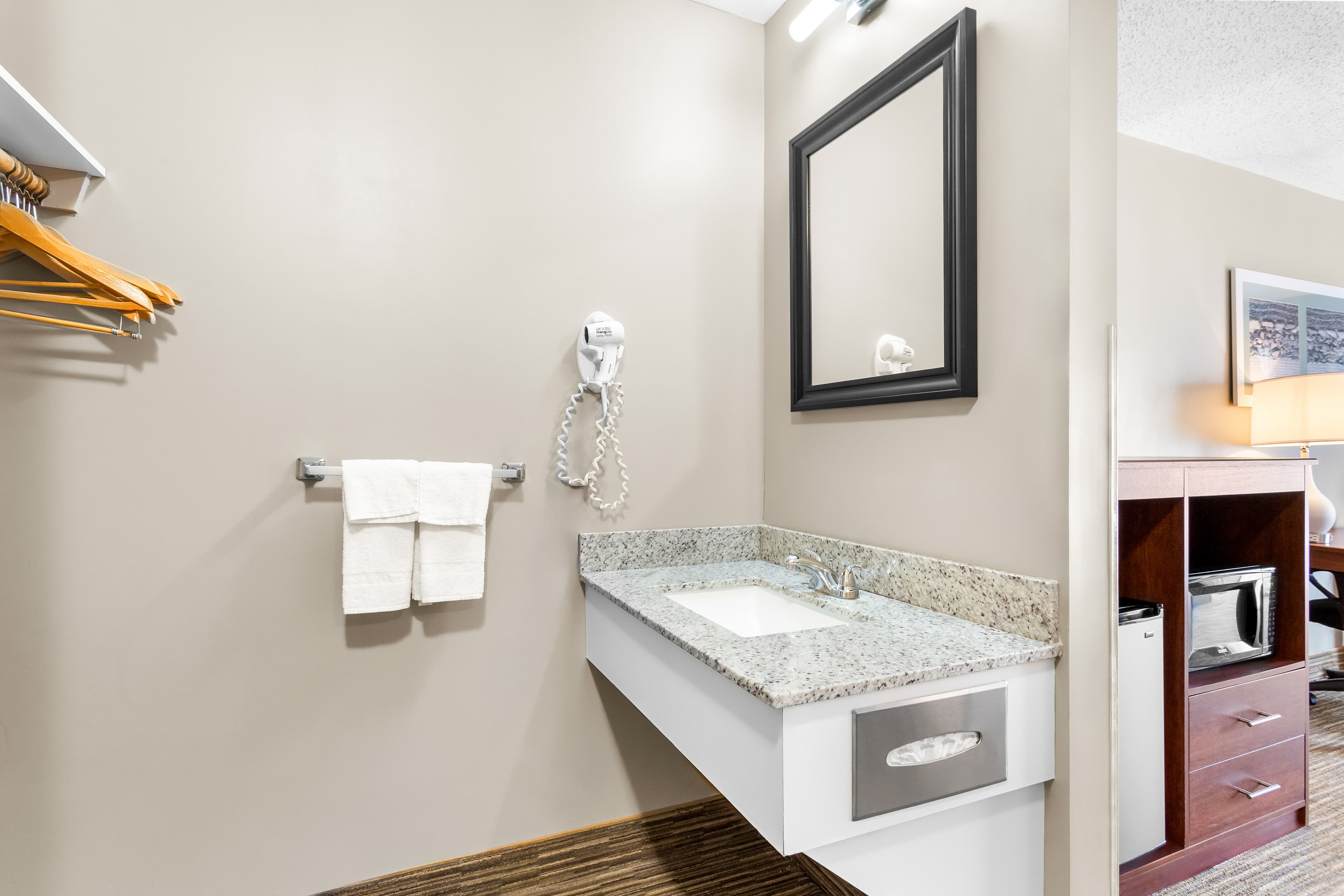 Quality Inn & Suites Gorham Riverside — 26
