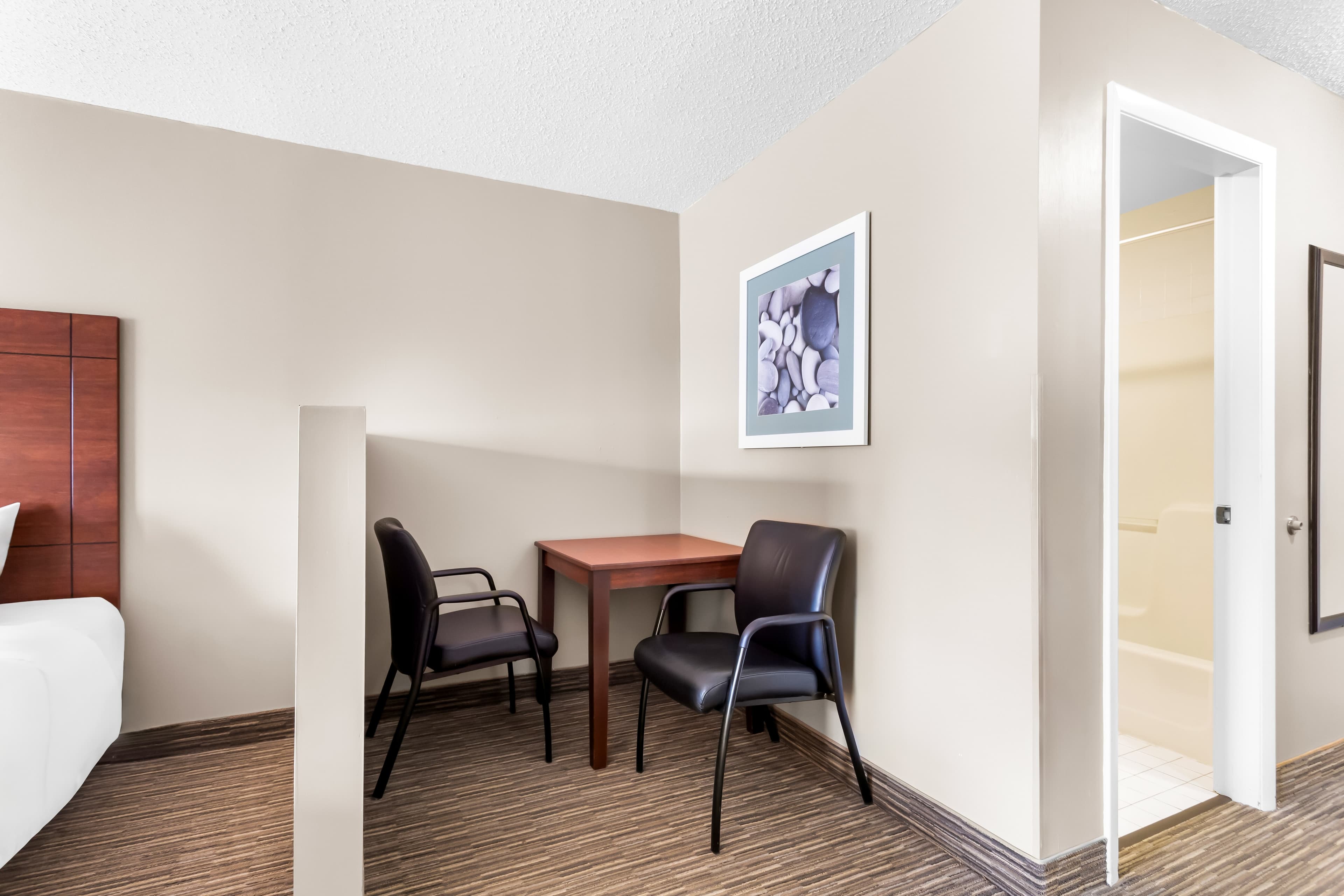 Quality Inn & Suites Gorham Riverside — 52