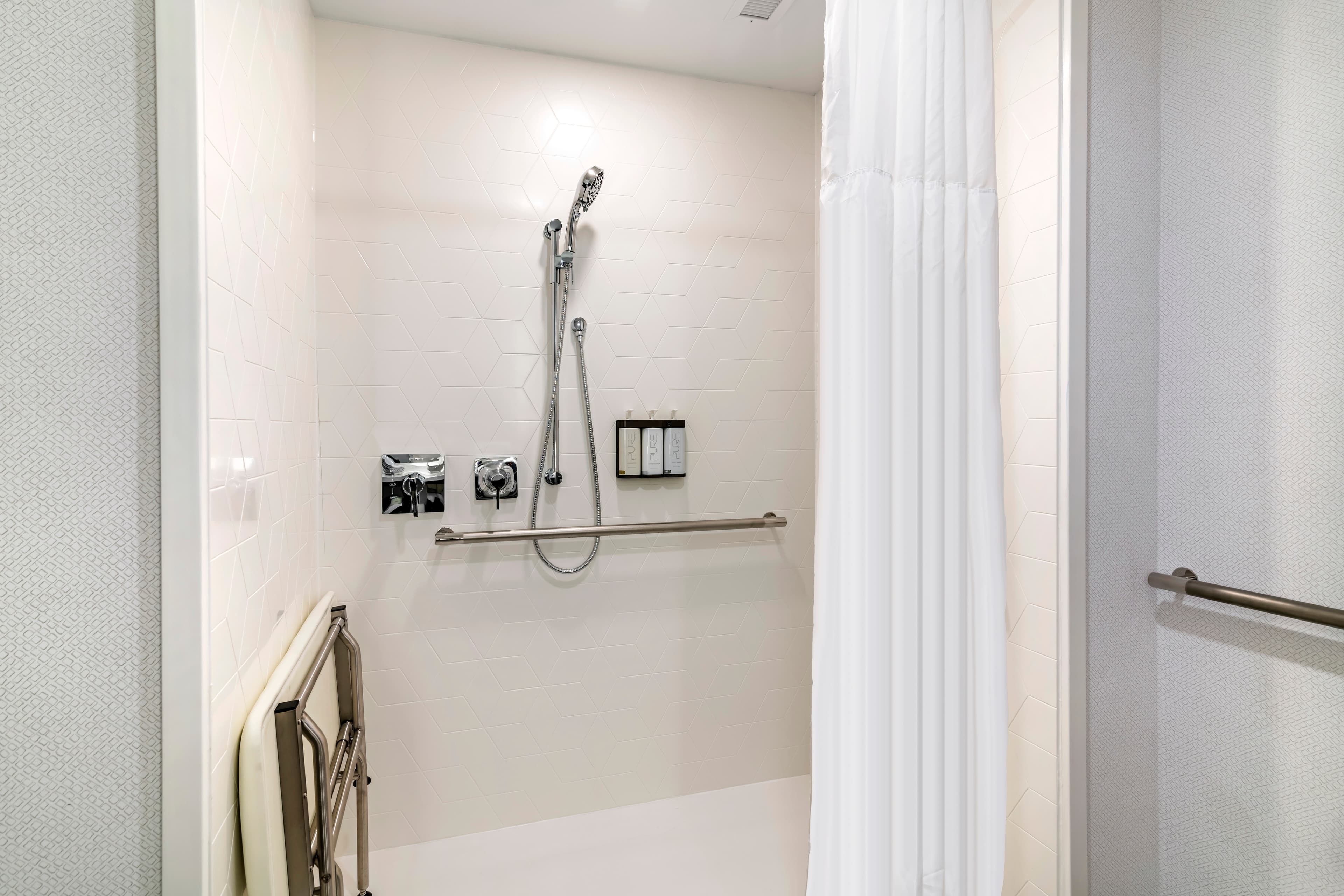Cambria Hotel North Conway — 6