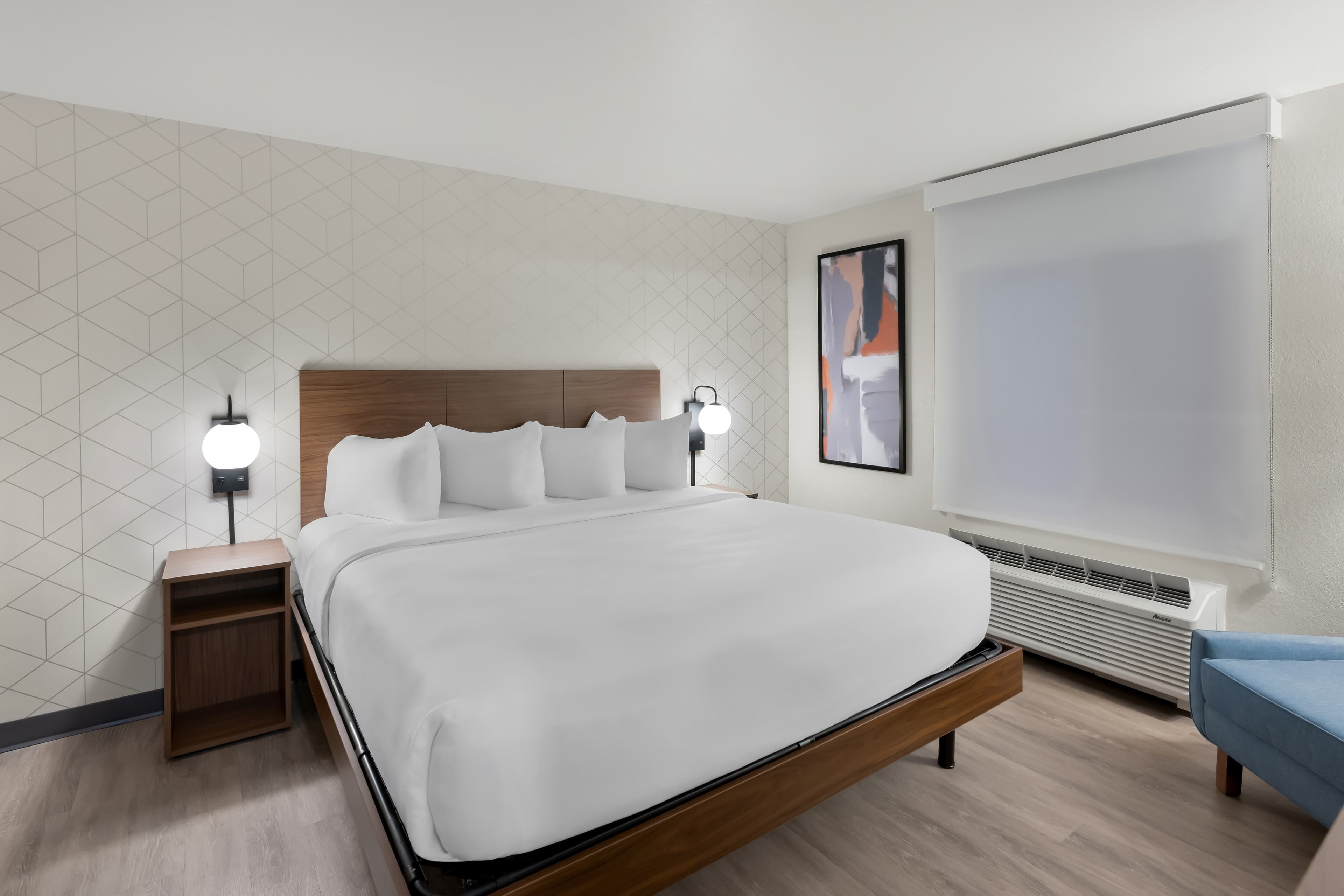 Everhome Suites Portsmouth - Newington — 33