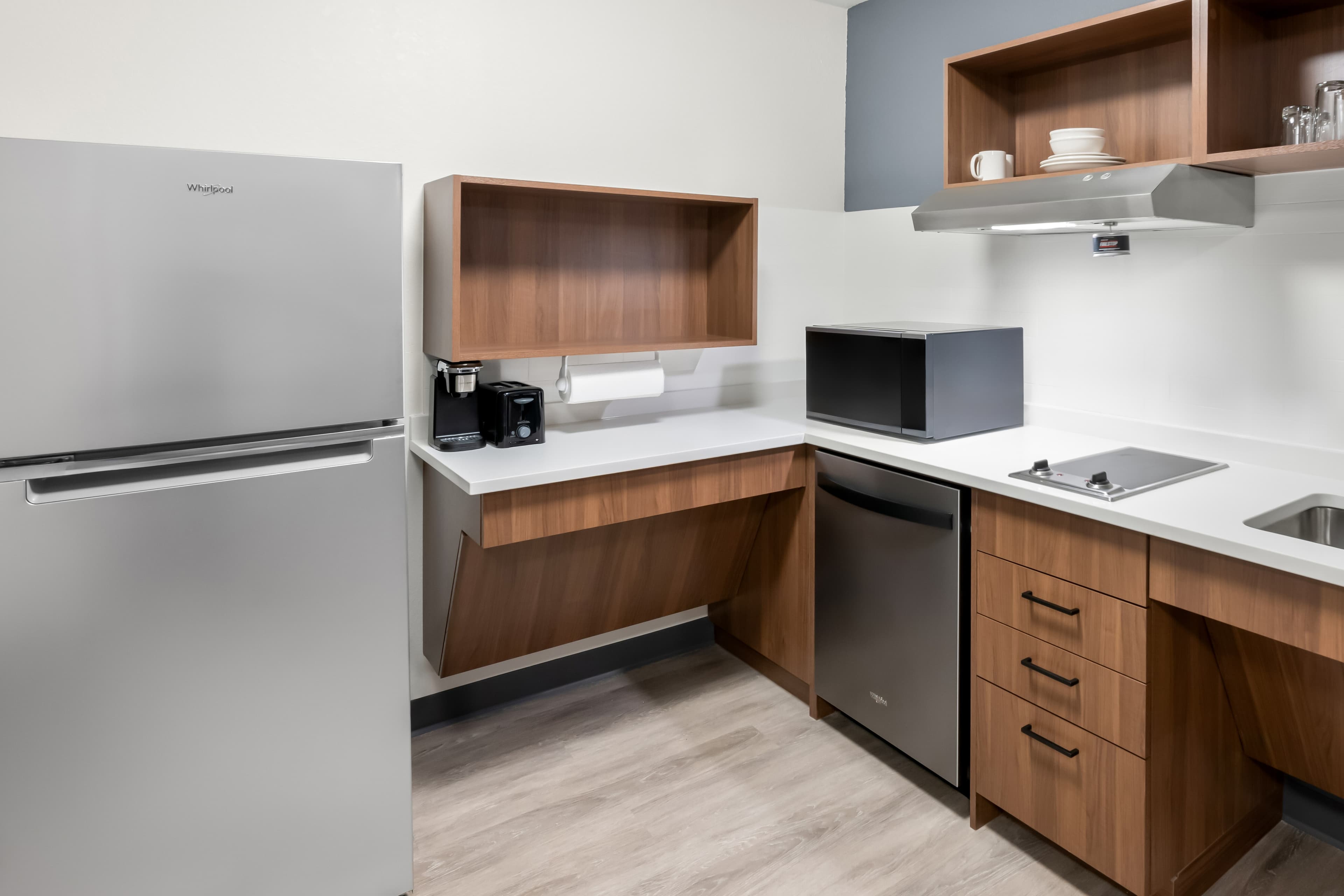 Everhome Suites Portsmouth - Newington - Image 1