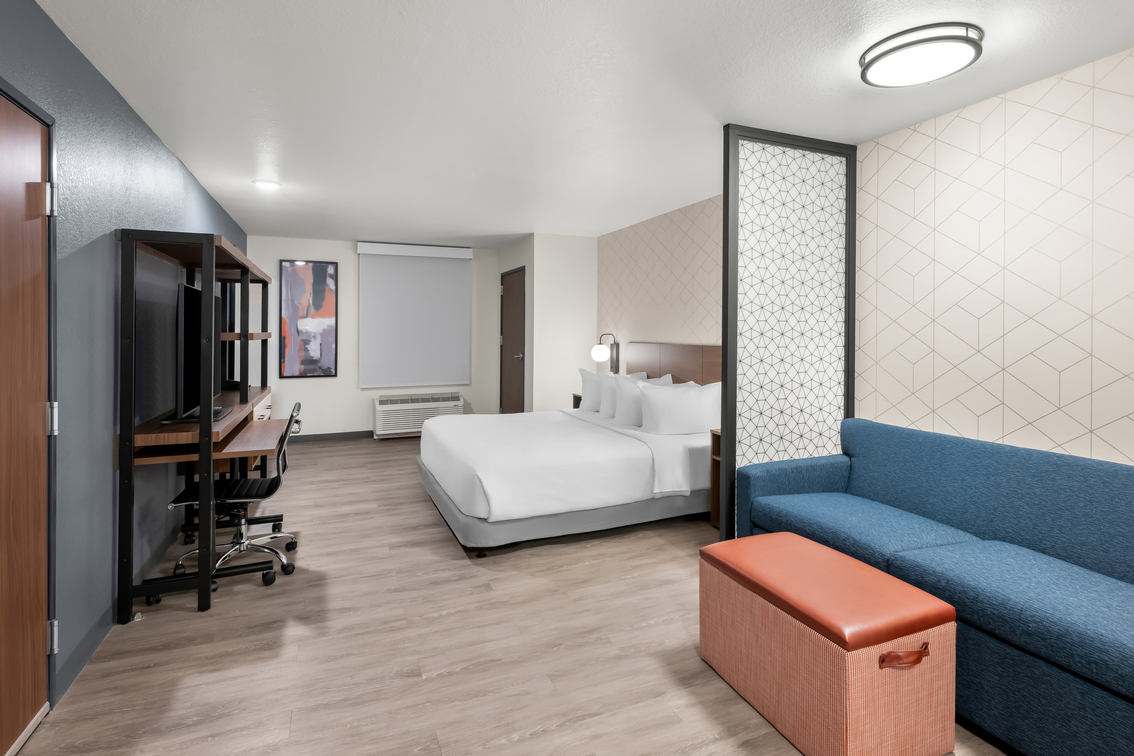 Everhome Suites Portsmouth - Newington - Image 4