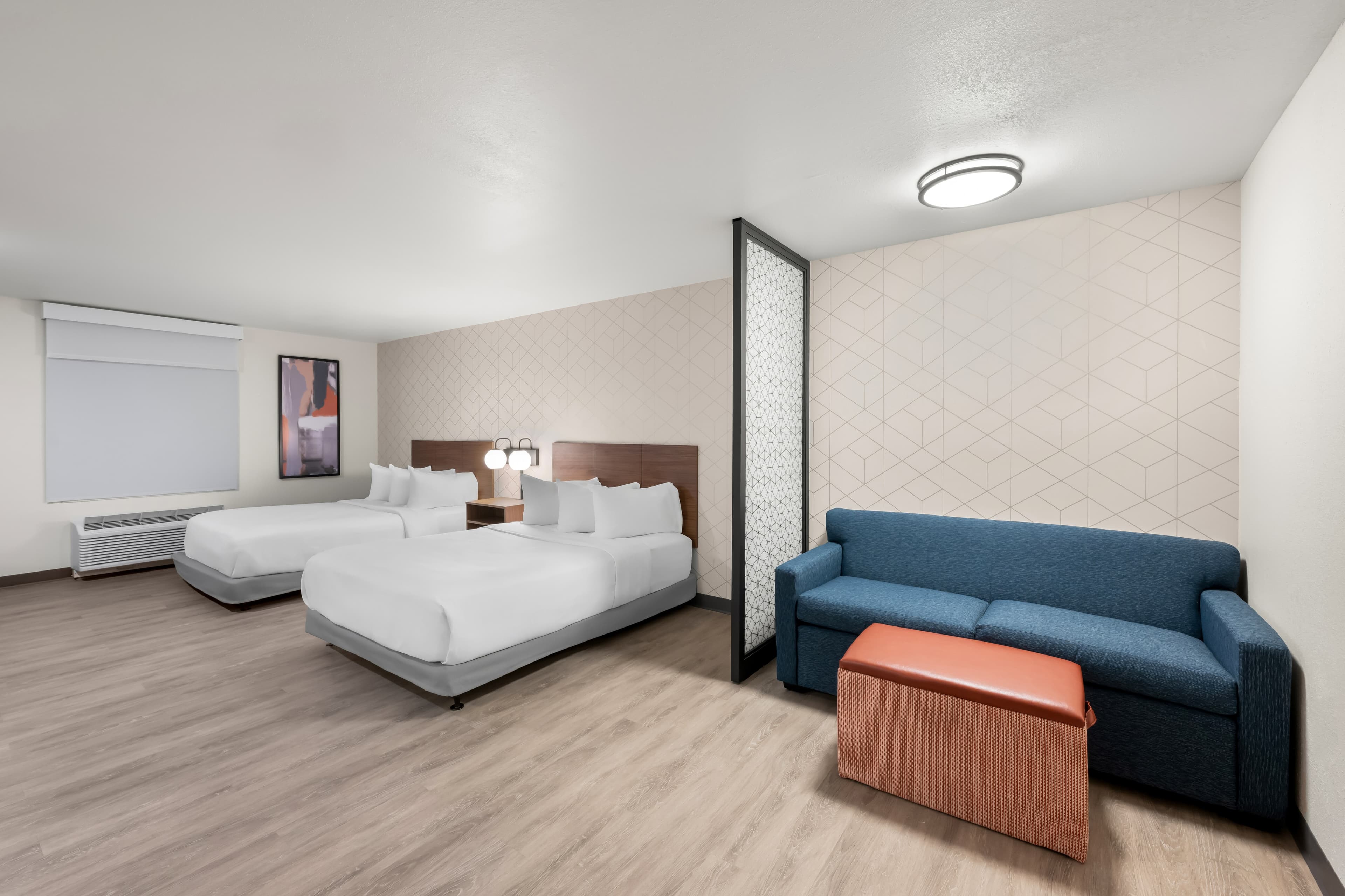 Everhome Suites Portsmouth - Newington — 10
