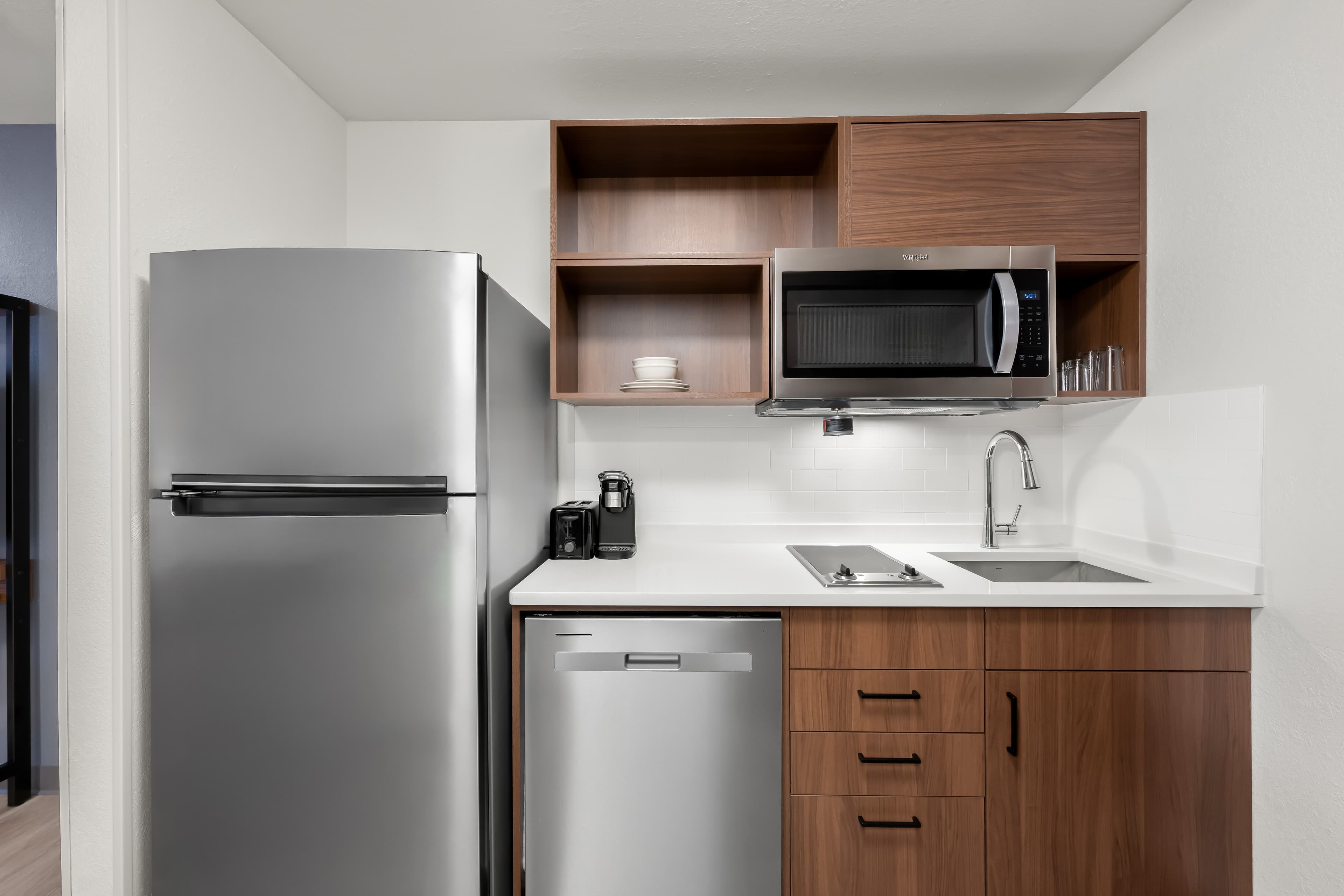 Everhome Suites Portsmouth - Newington — 19