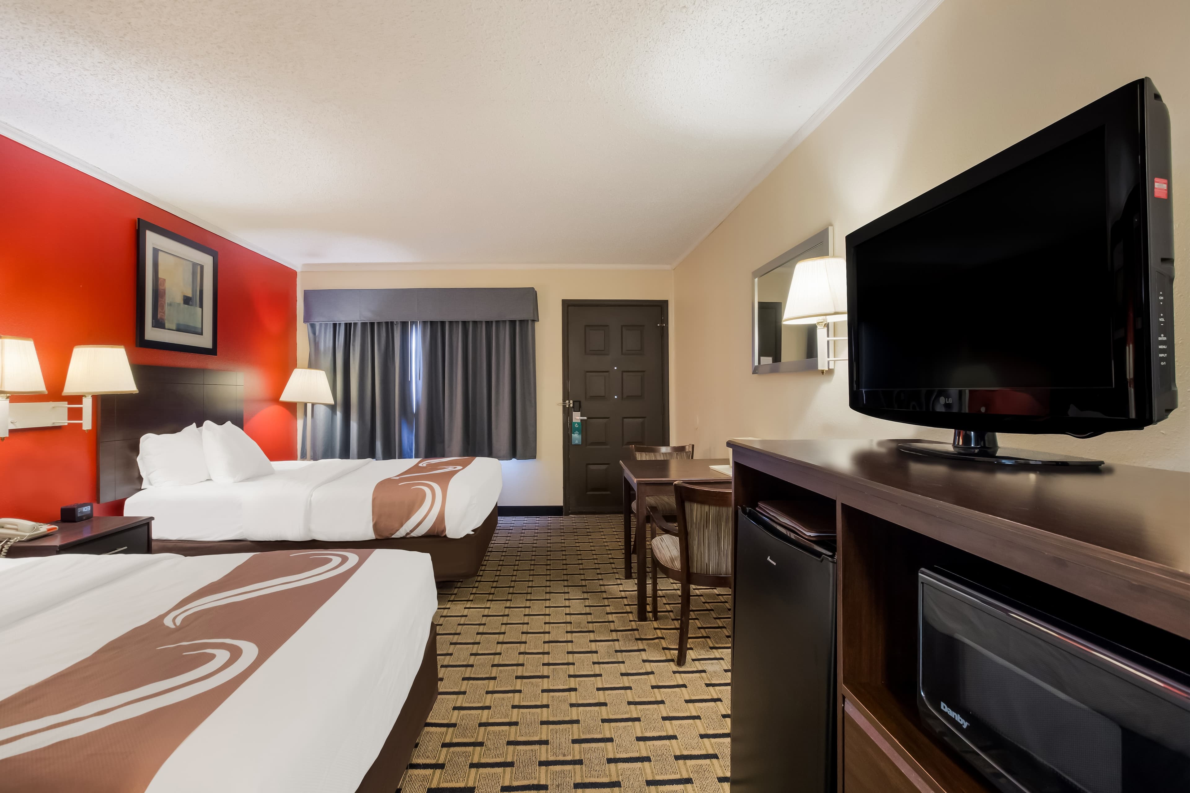 Quality Inn & Suites Millville — 3