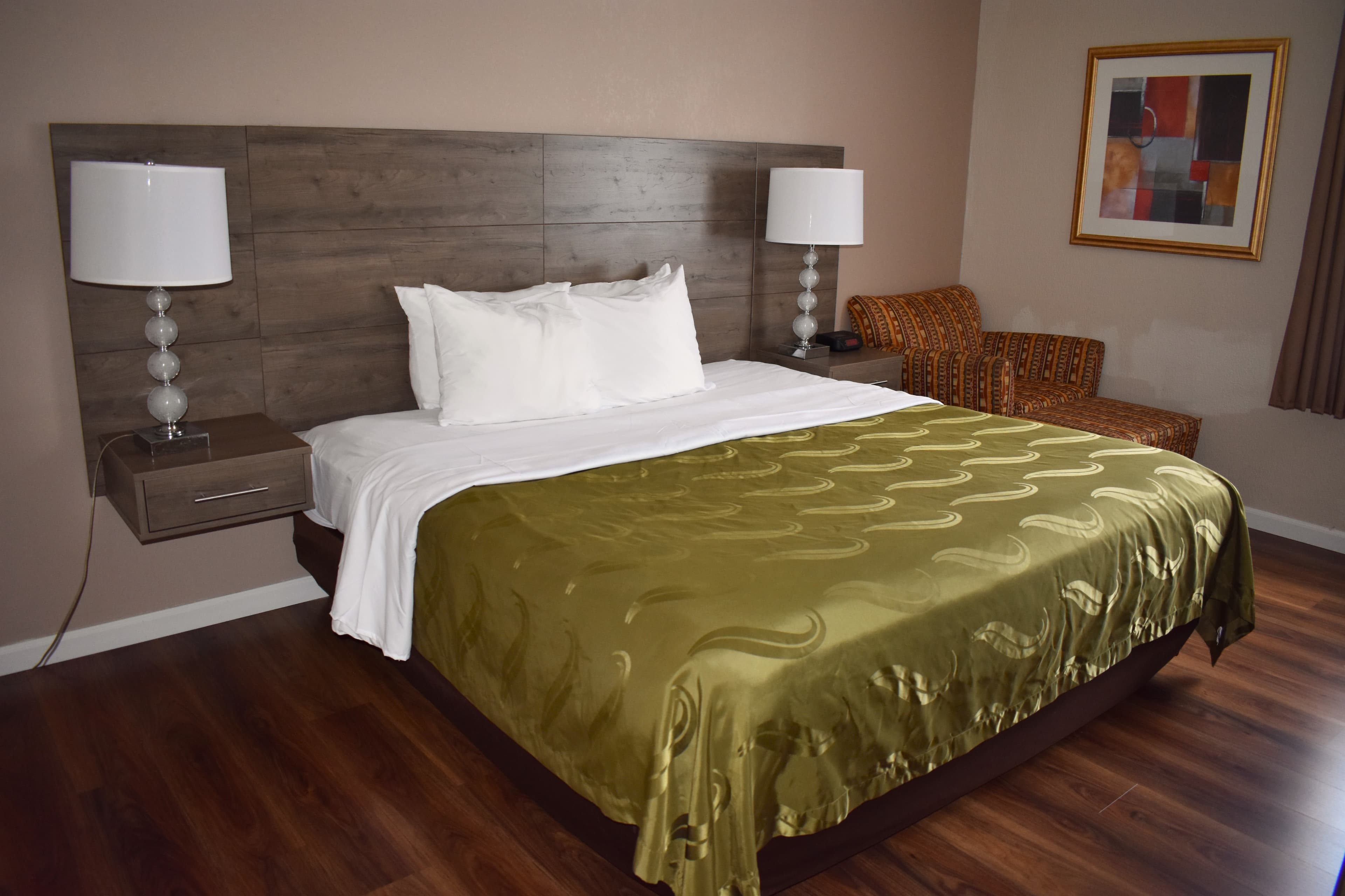 Quality Inn Vineland - Image 2
