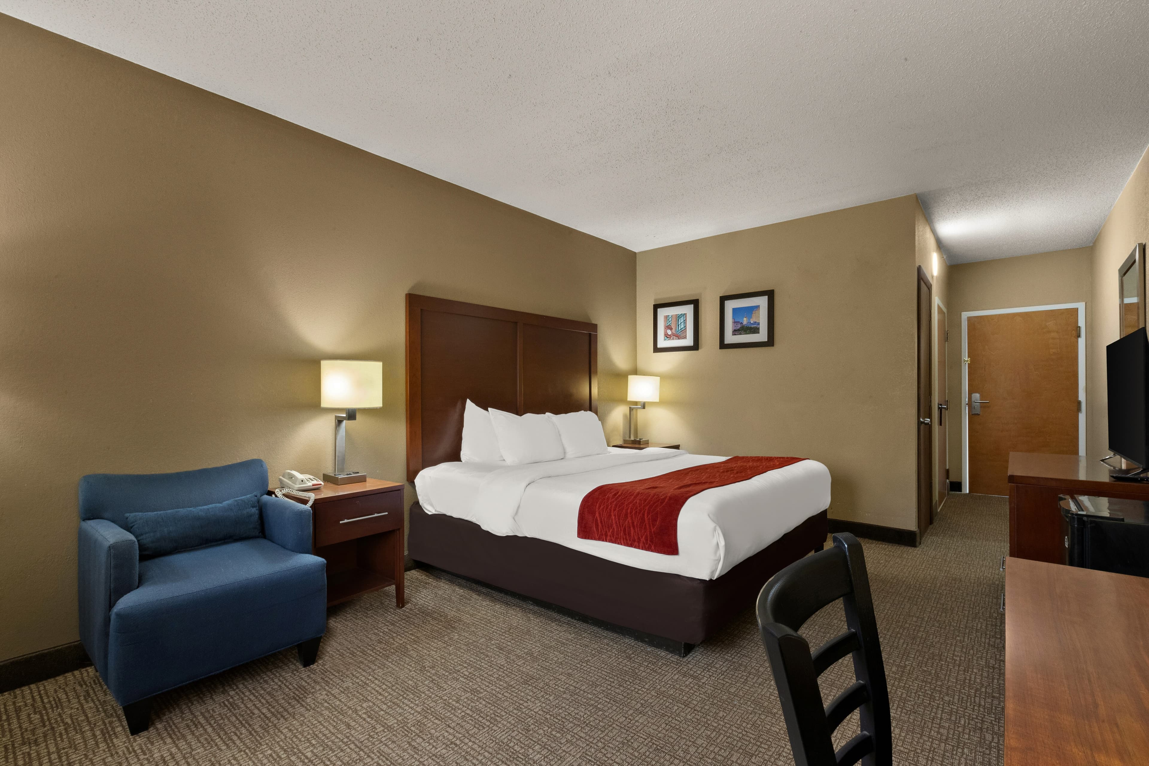 Comfort Inn Bordentown near NJ Turnpike - Image 3