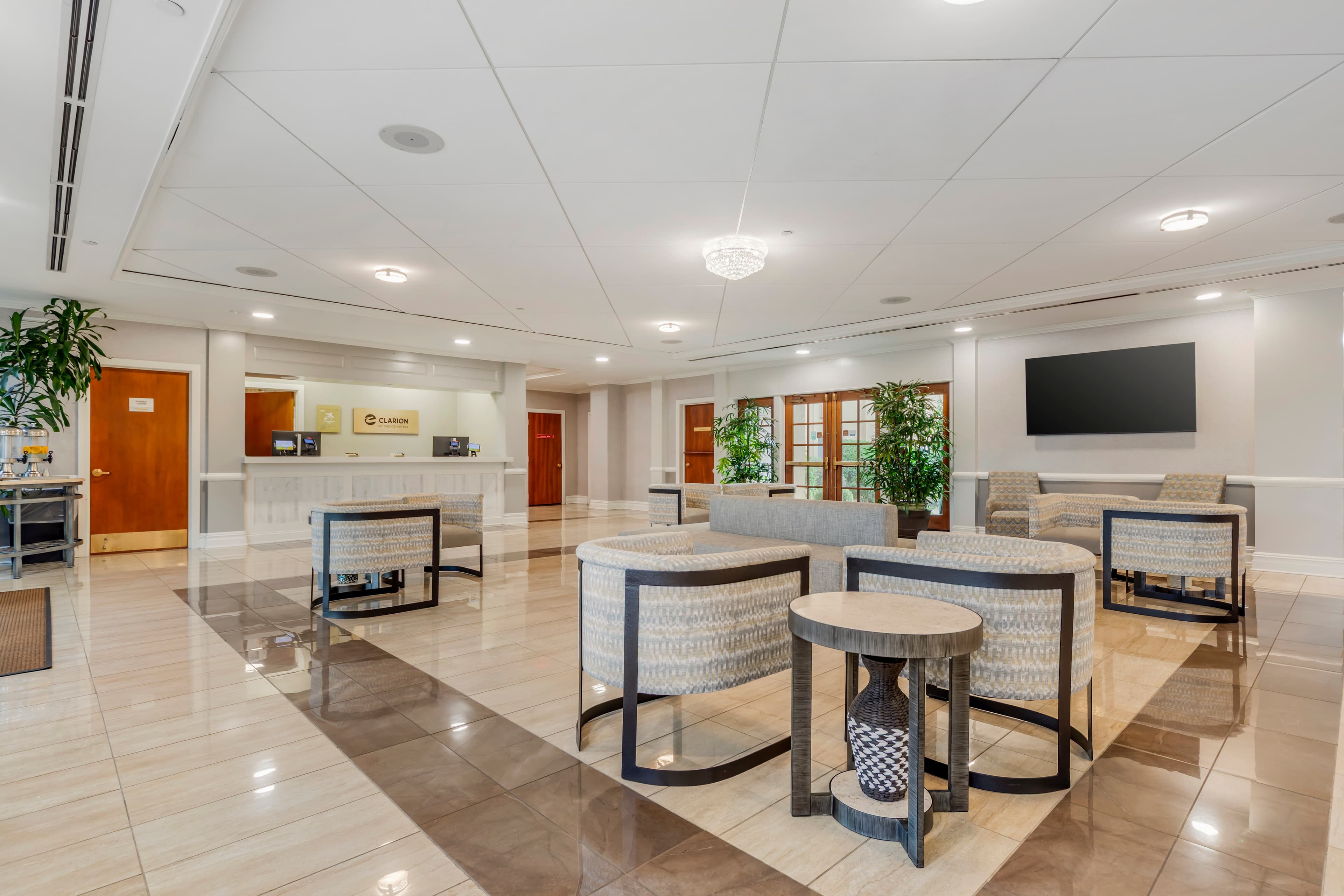 Clarion Hotel & Conference Center Toms River - Image 1
