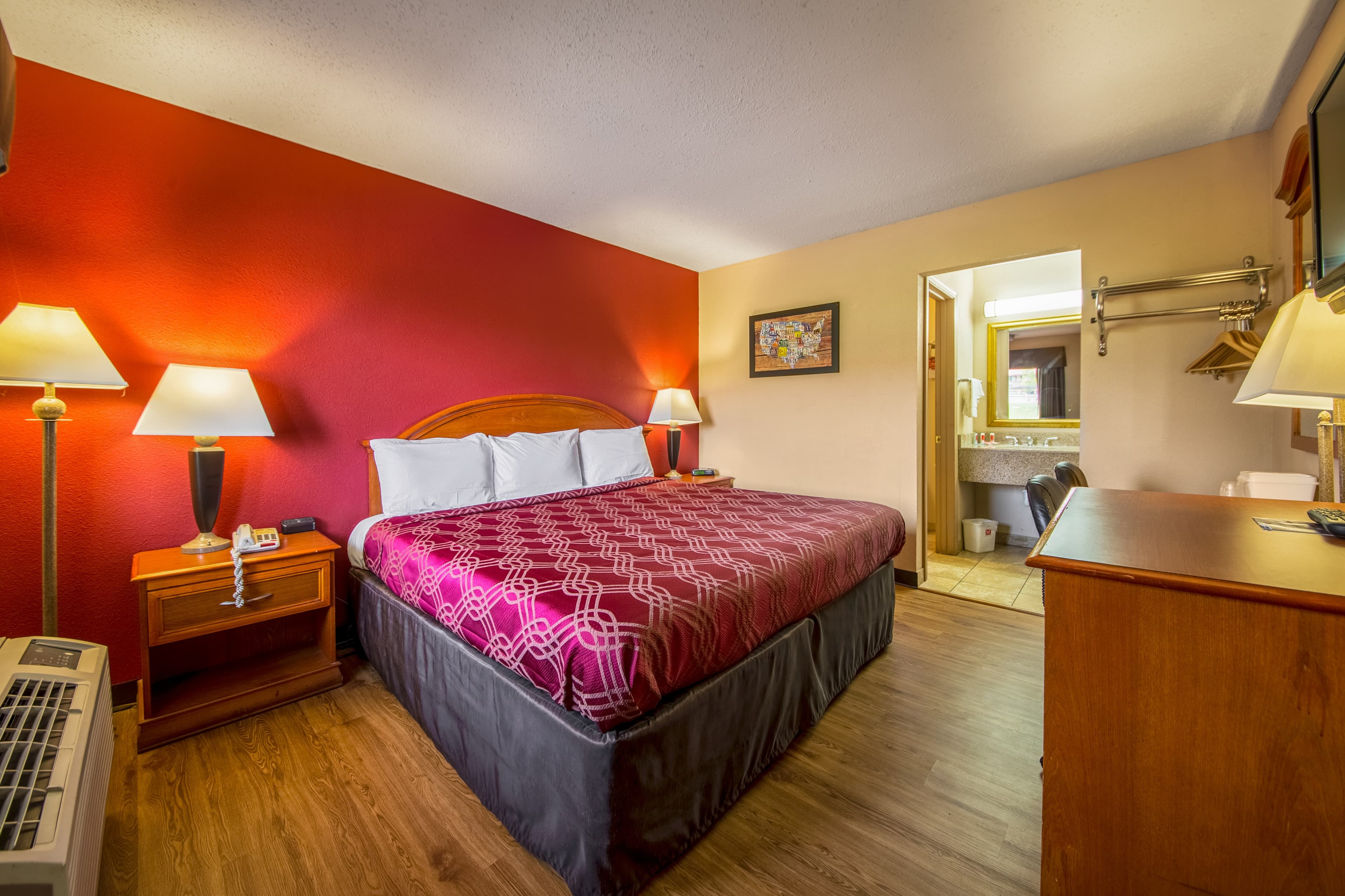 Econo Lodge Mount Laurel - Philadelphia East - Image 3