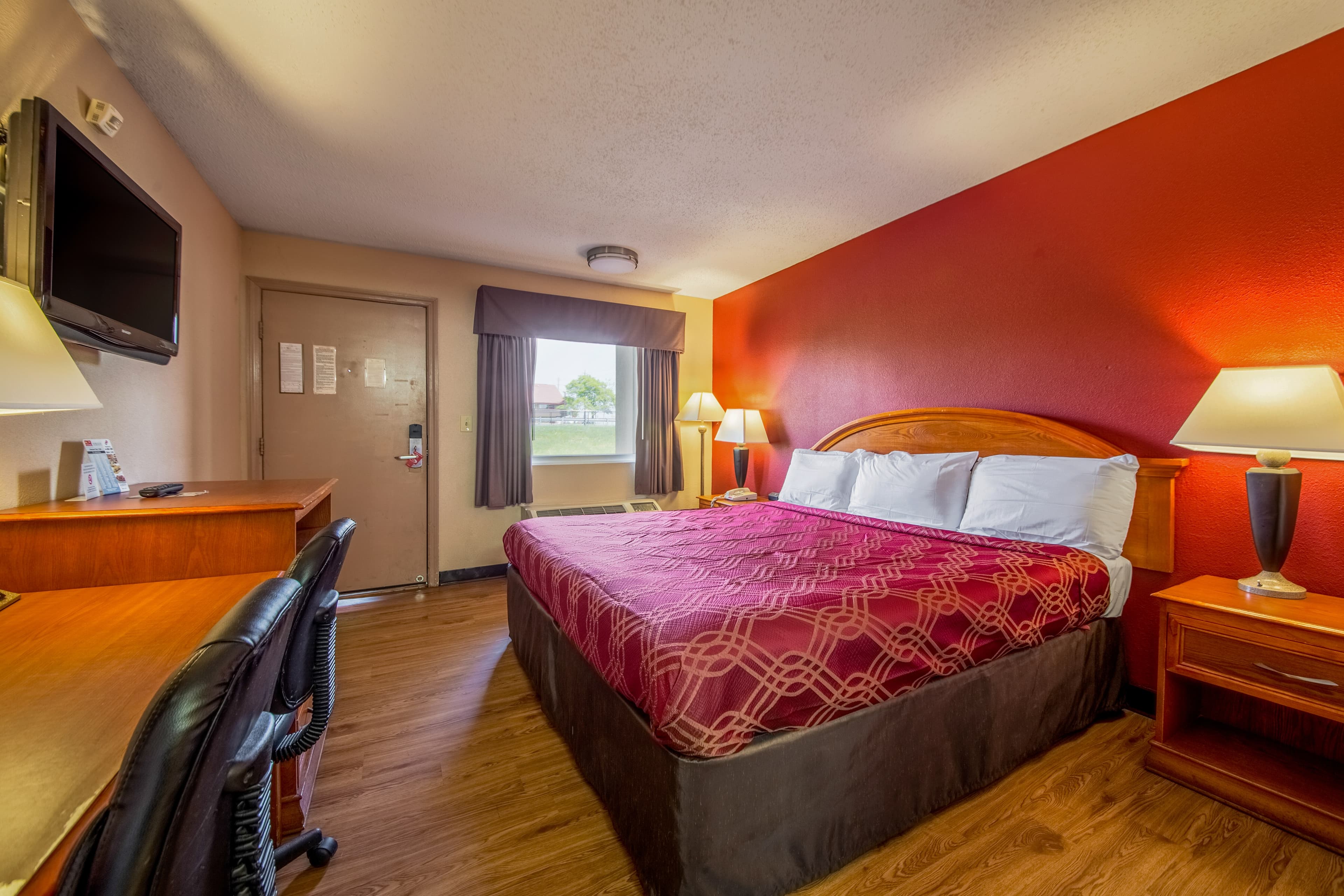 Econo Lodge Mount Laurel - Philadelphia East - Image 1