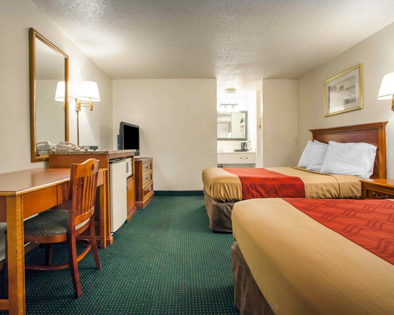 Econo Lodge Somers Point - Image 2