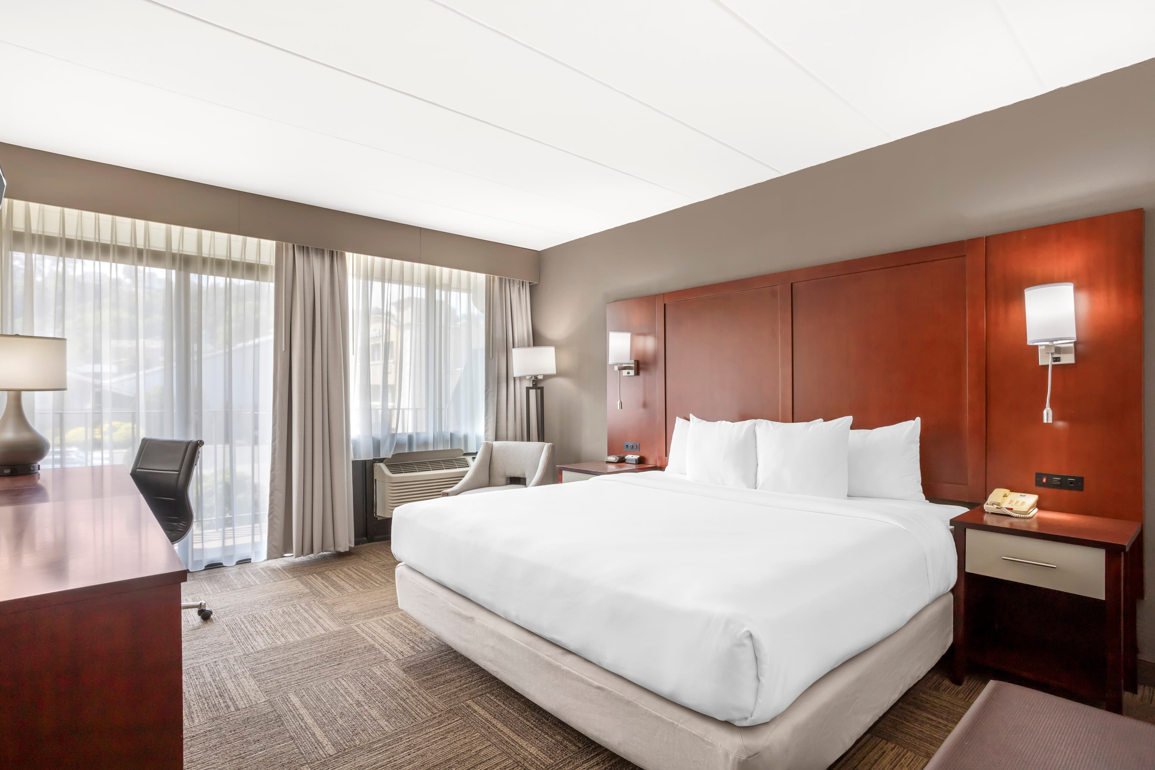 Comfort Inn Edgewater on Hudson River — 12