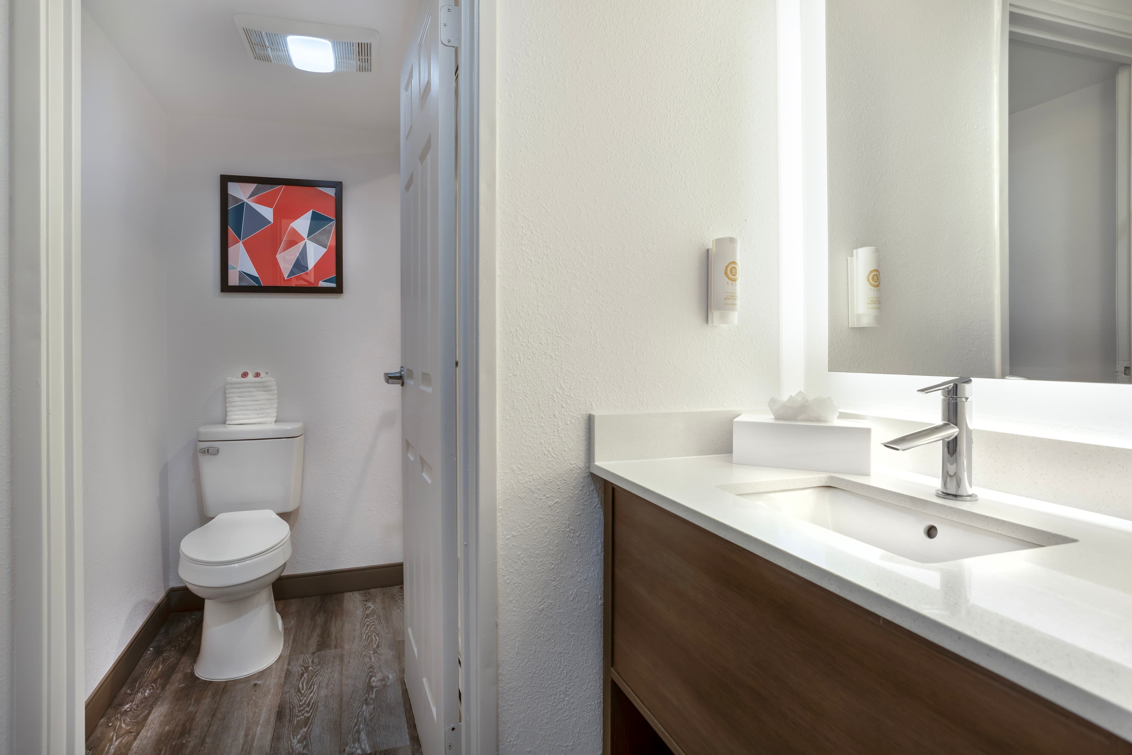Comfort Inn Edgewater on Hudson River — 16