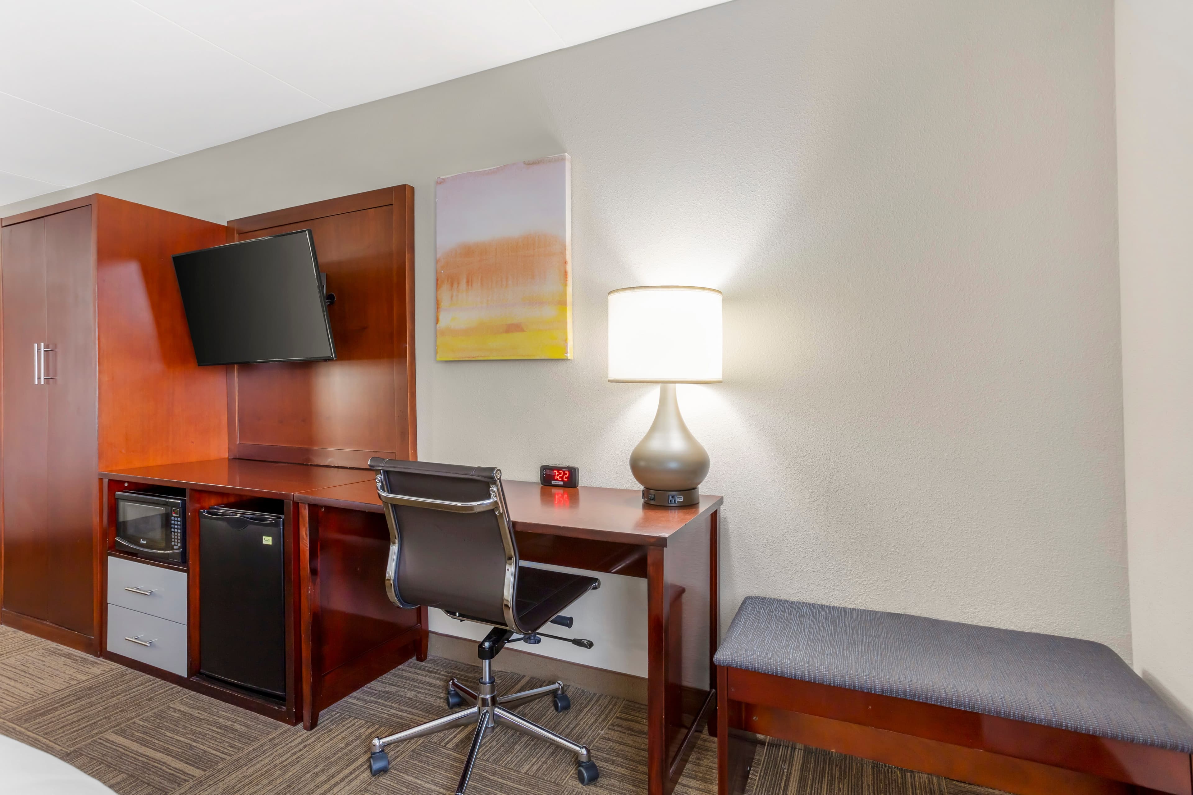 Comfort Inn Edgewater on Hudson River — 18