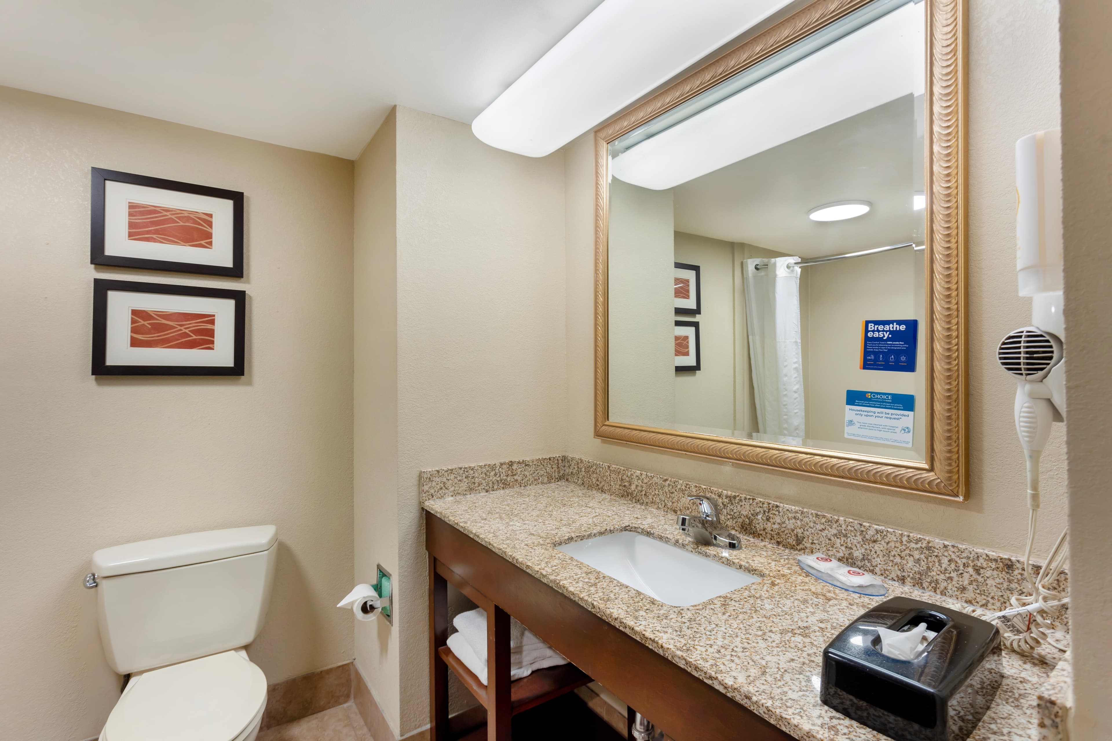 Comfort Inn & Suites Carneys Point - Pennsville — 22