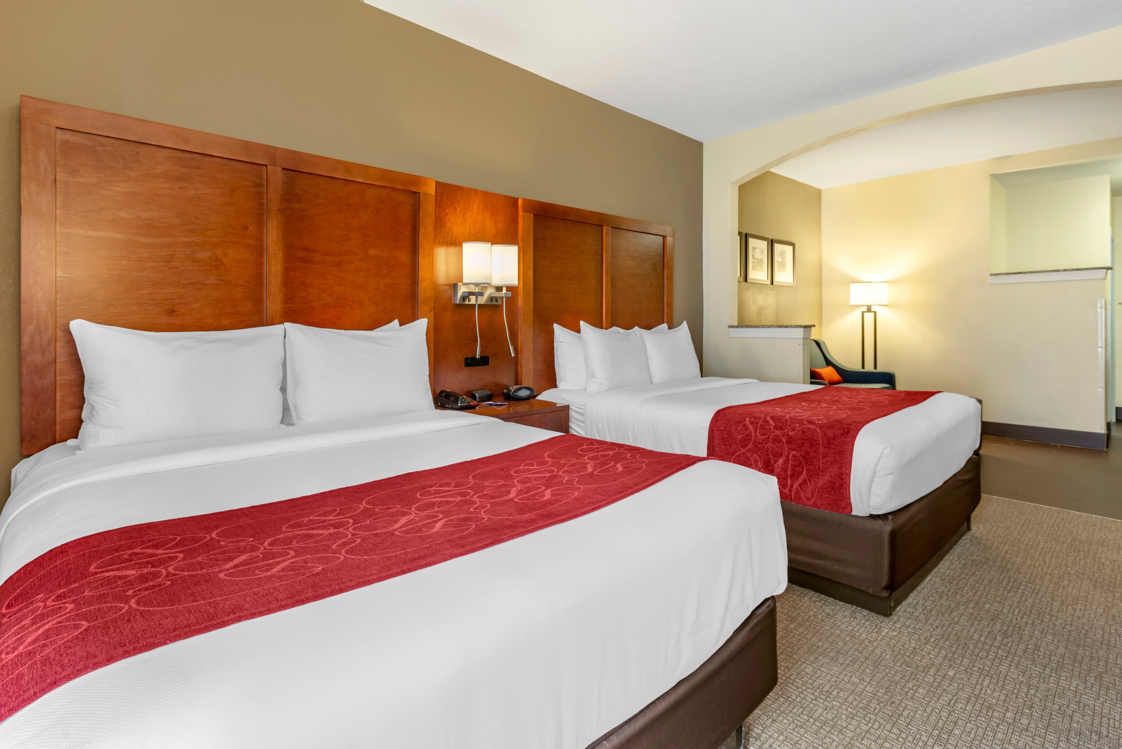 Comfort Suites Newark - Harrison — 23