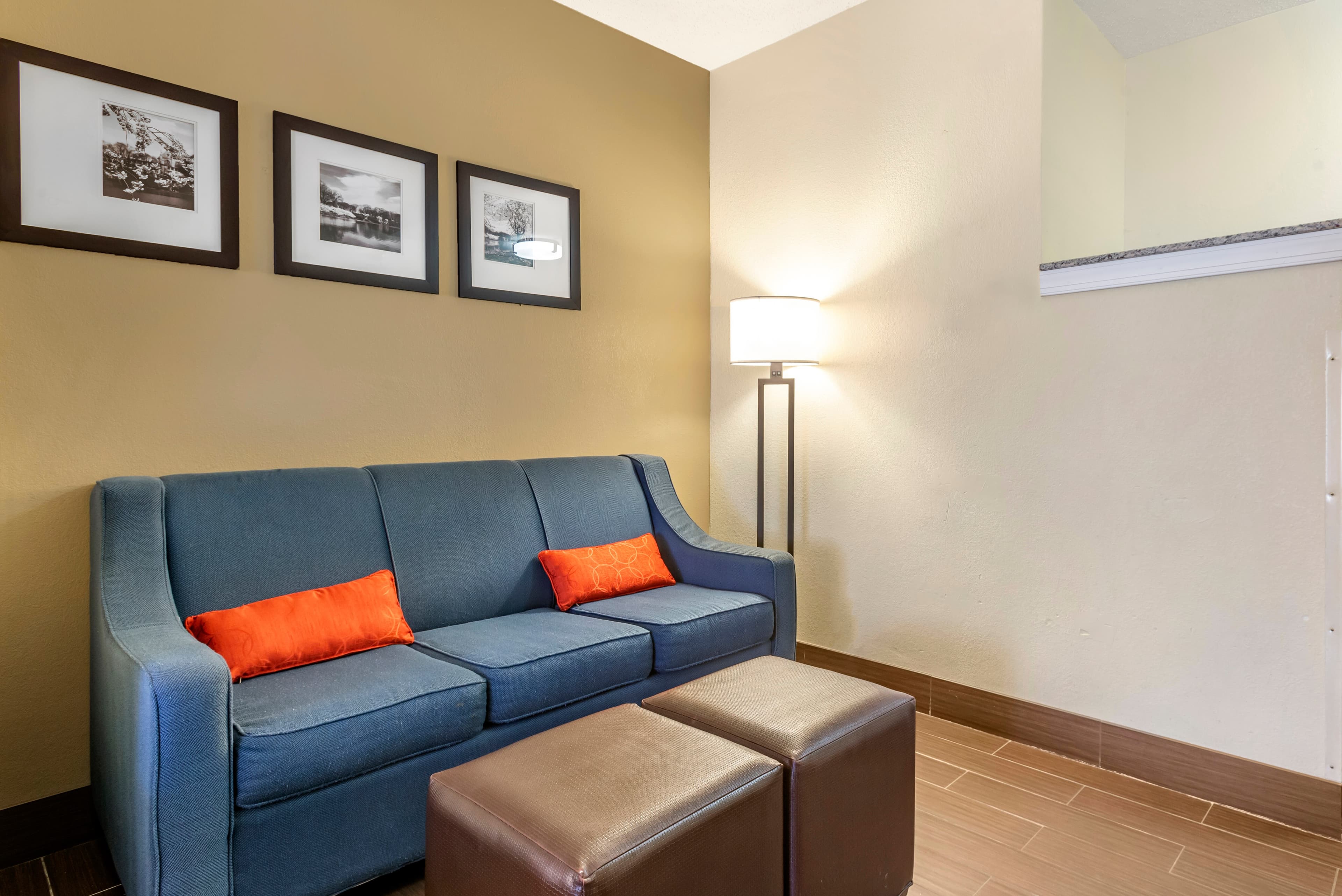 Comfort Suites Newark - Harrison — 25