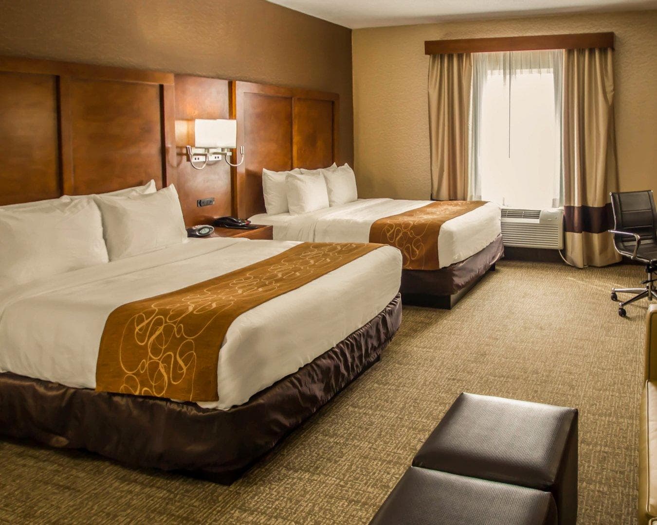 Quality Suites NYC Gateway — 8