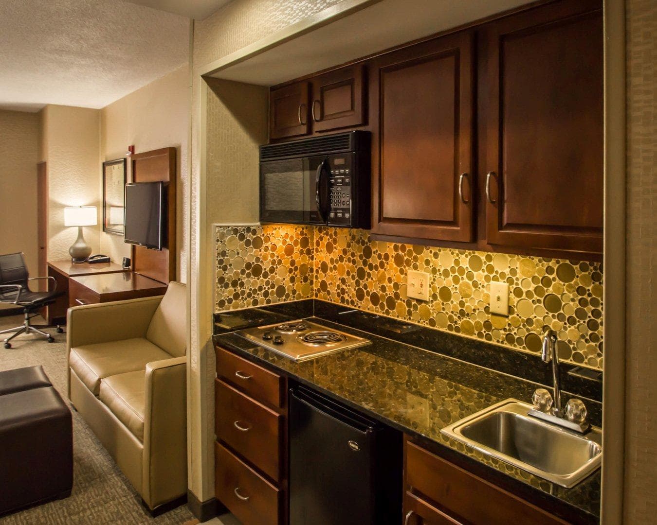 Quality Suites NYC Gateway — 9