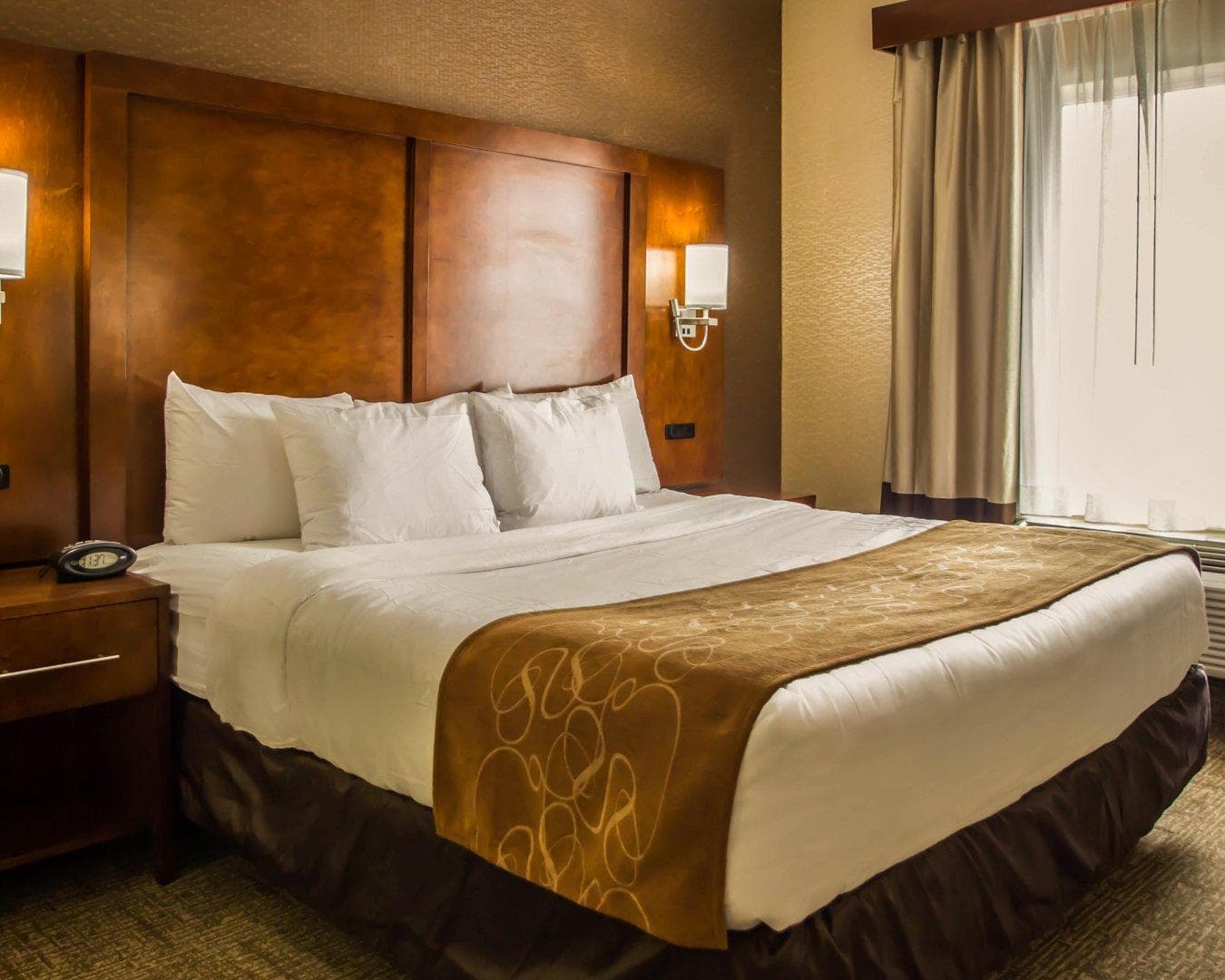 Quality Suites NYC Gateway — 19