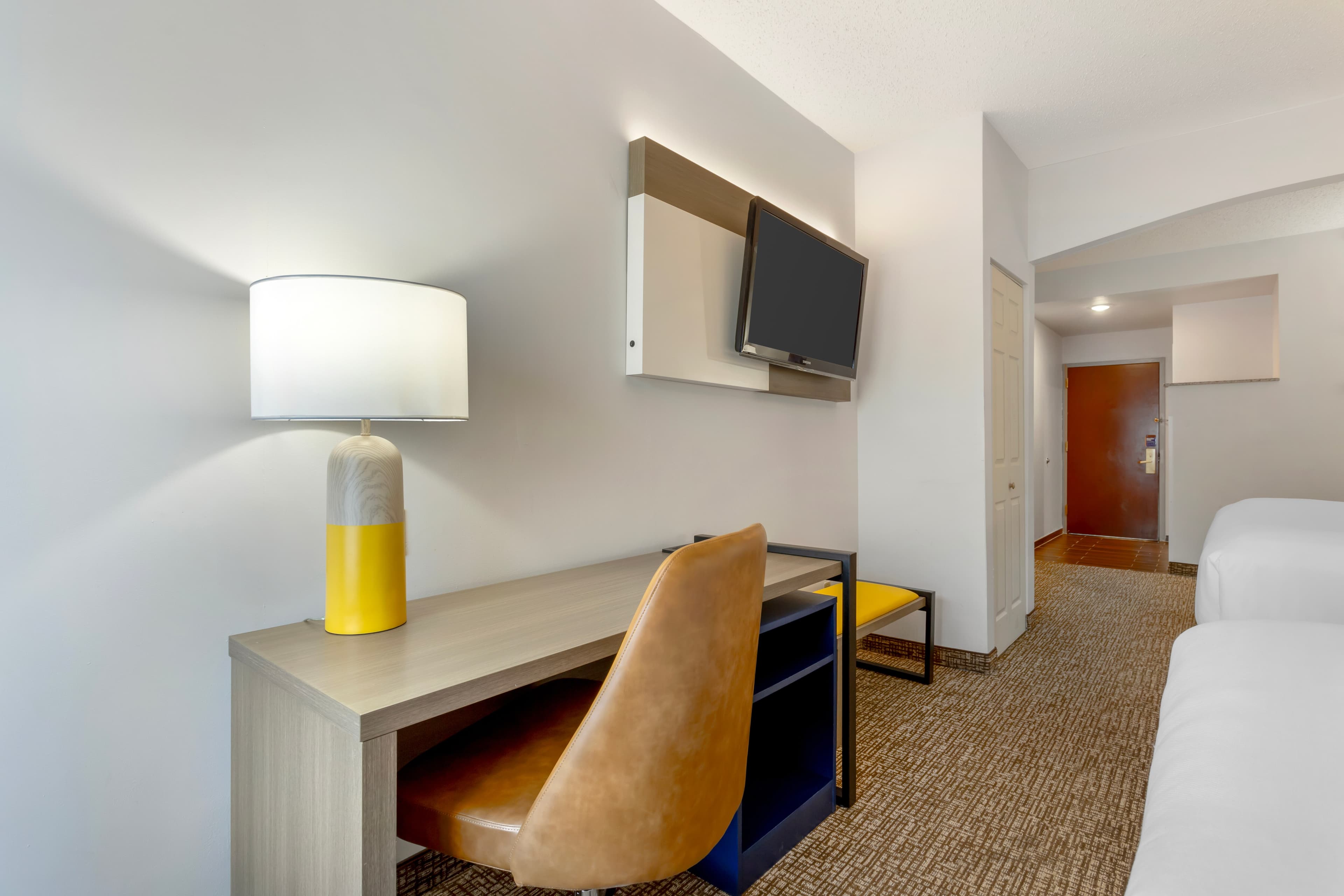 Comfort Suites East Brunswick - South River — 17
