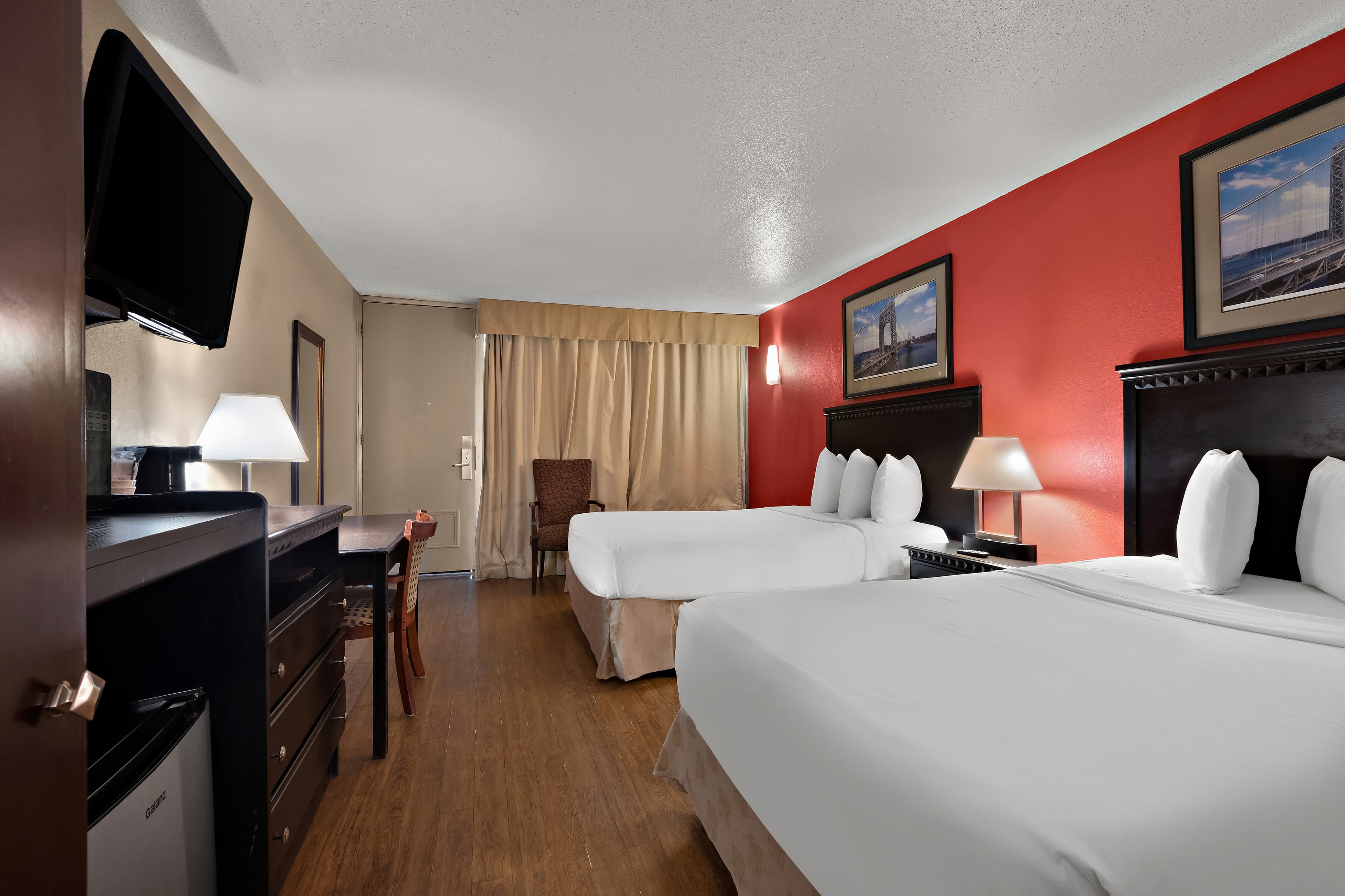 Quality Inn Wayne - Fairfield Area - Image 3