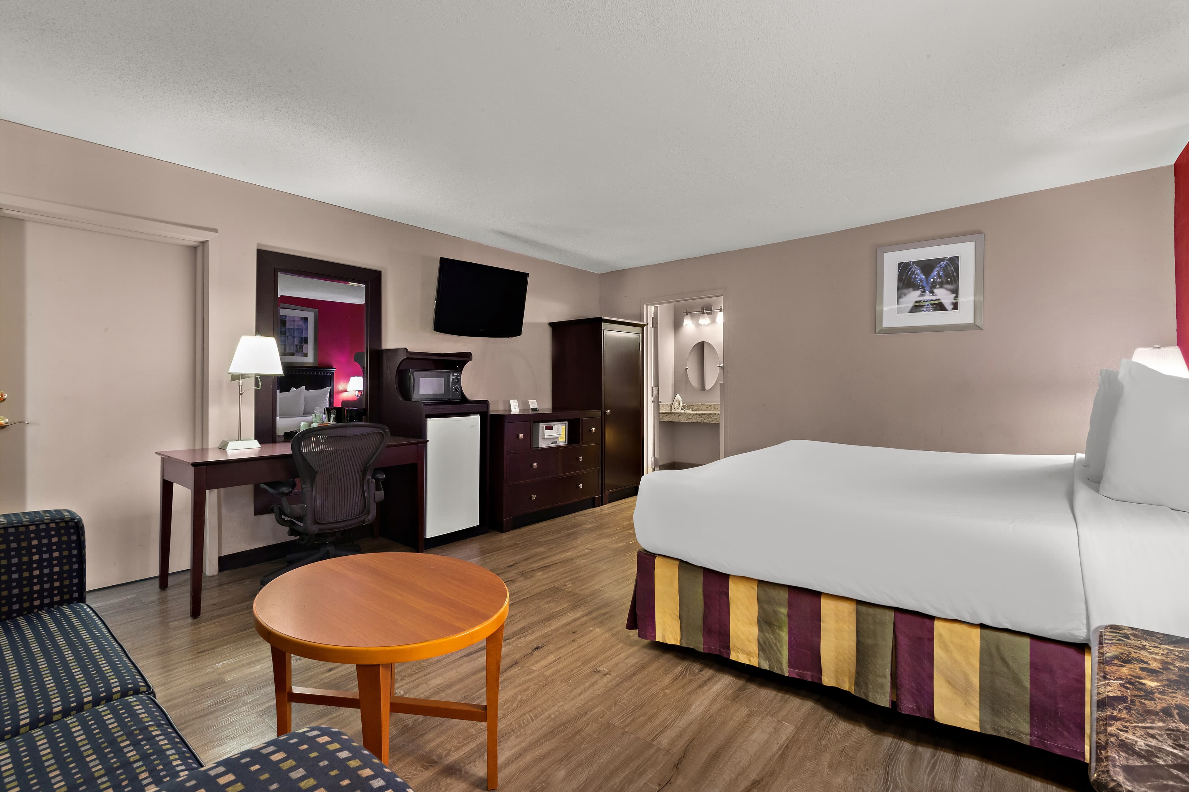 Quality Inn Wayne - Fairfield Area — 15