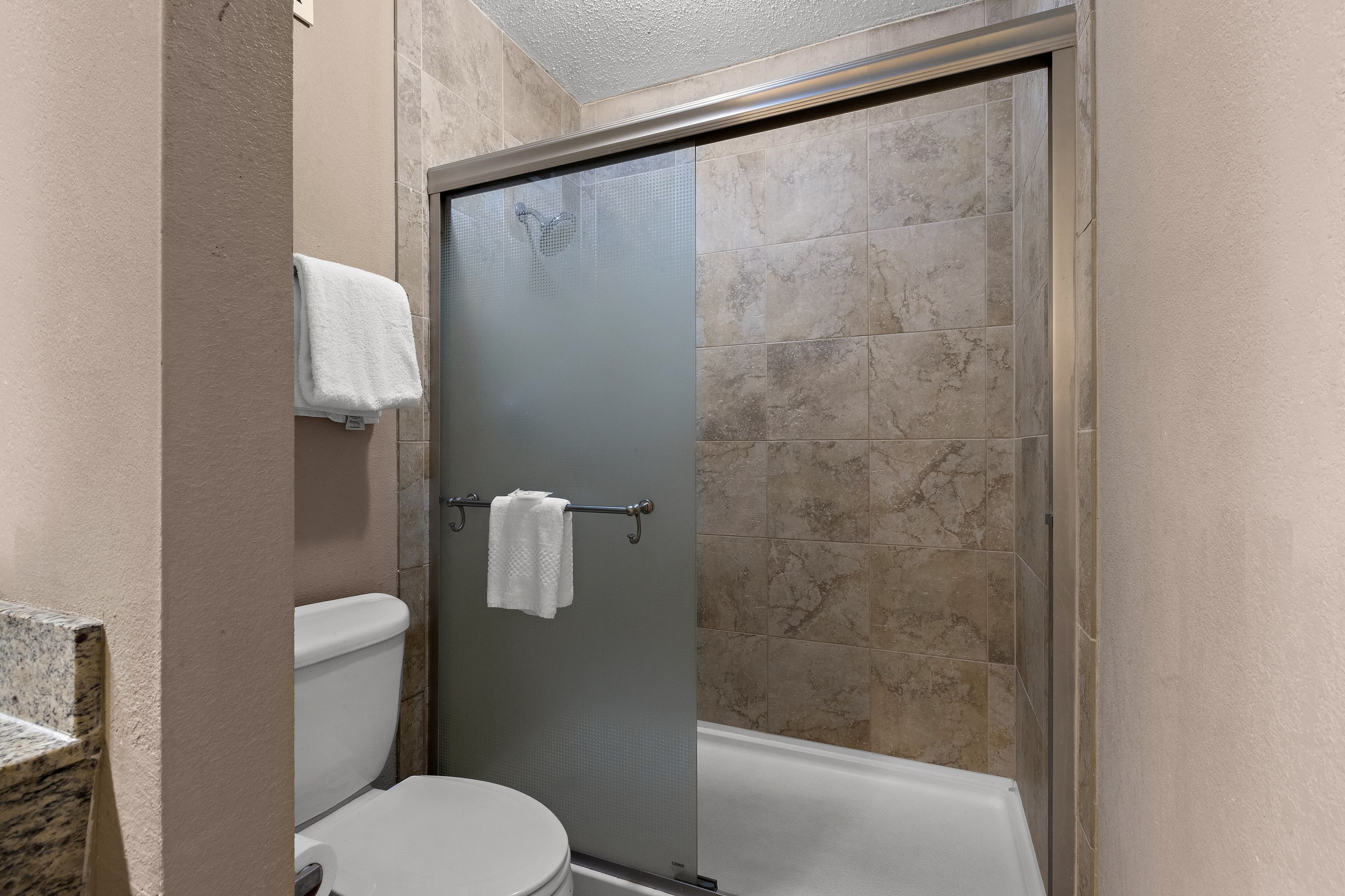 Quality Inn Wayne - Fairfield Area — 17