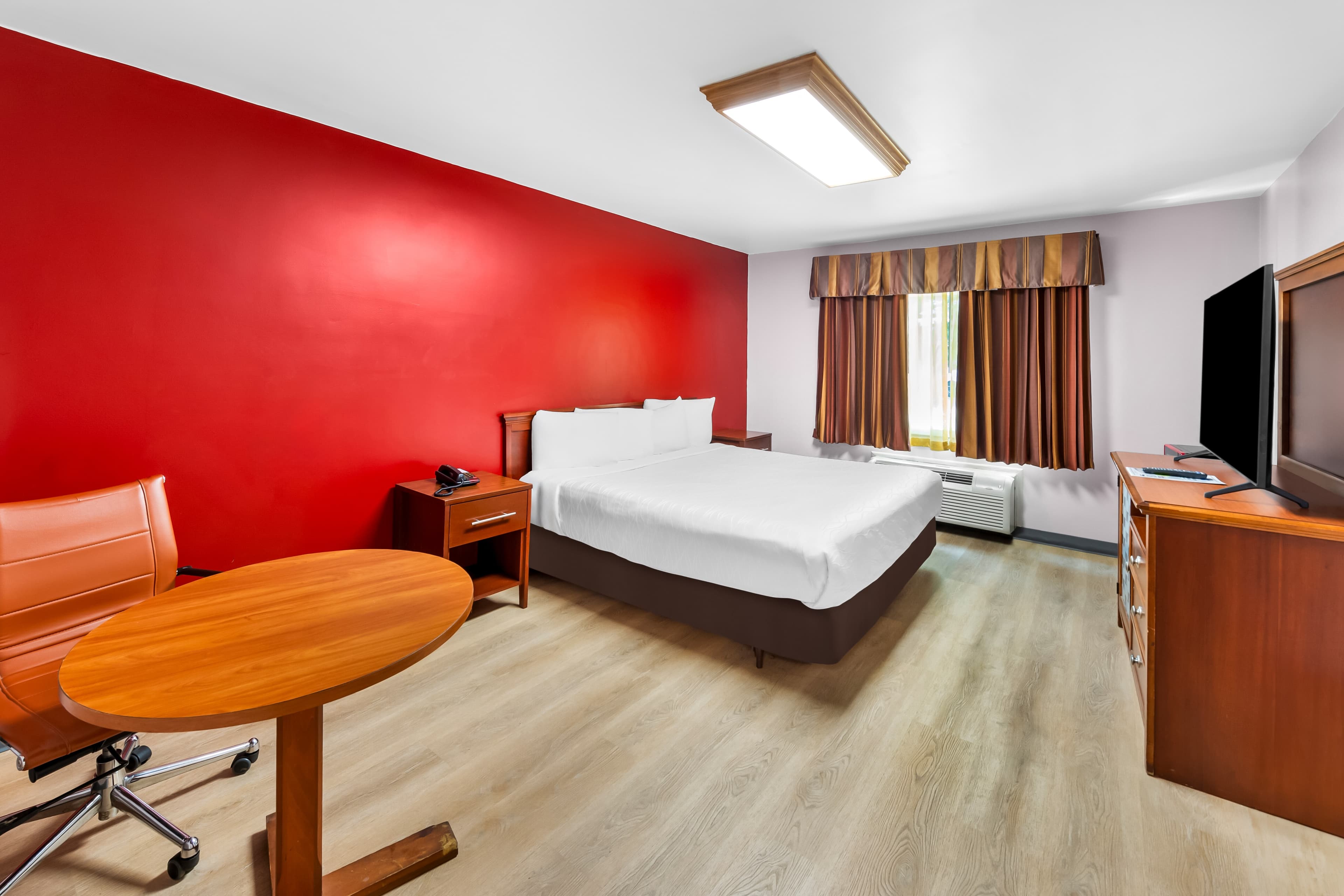 Rodeway Inn Capri - Image 4