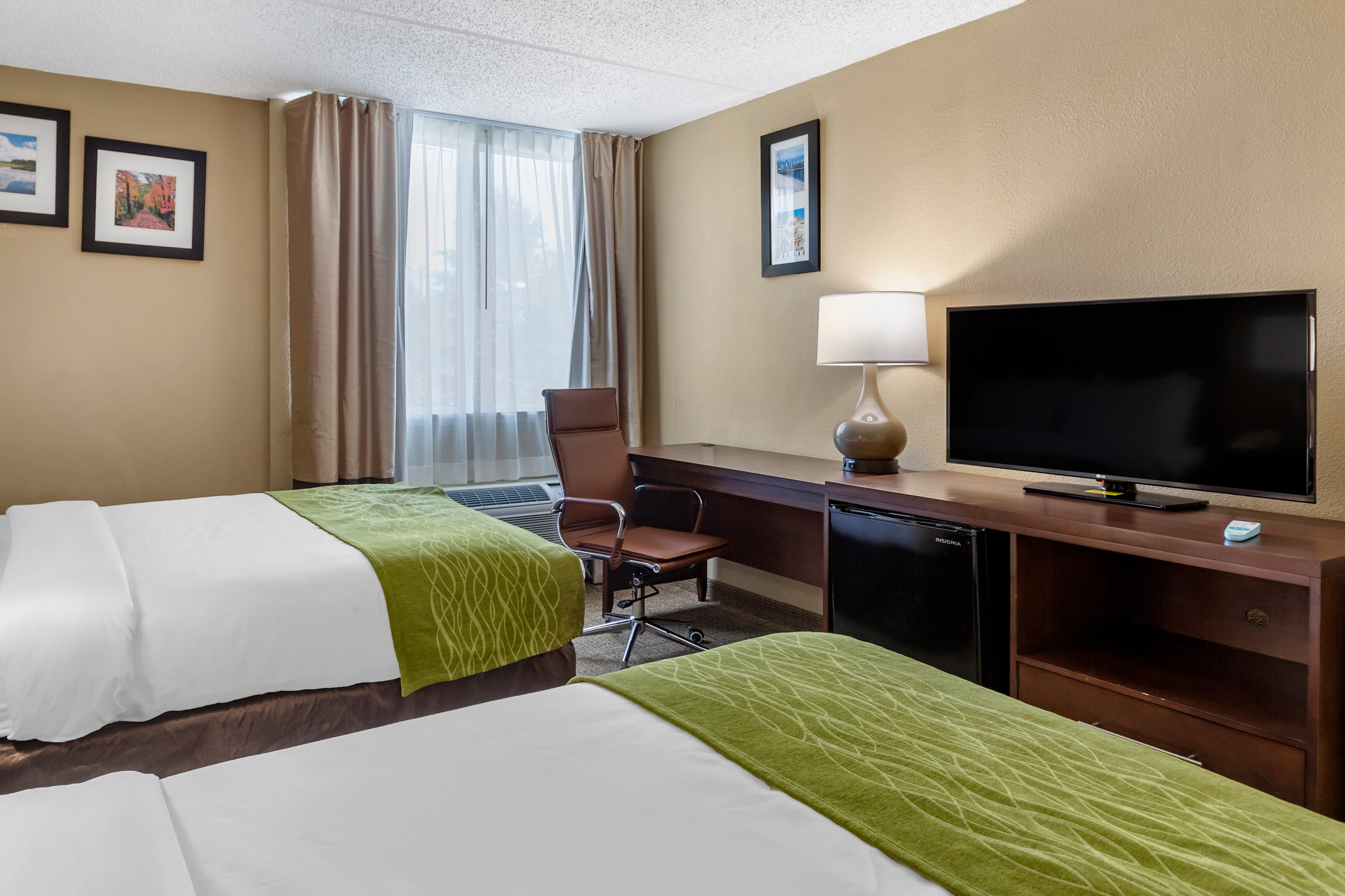 Comfort Inn Edison - New Brunswick — 3