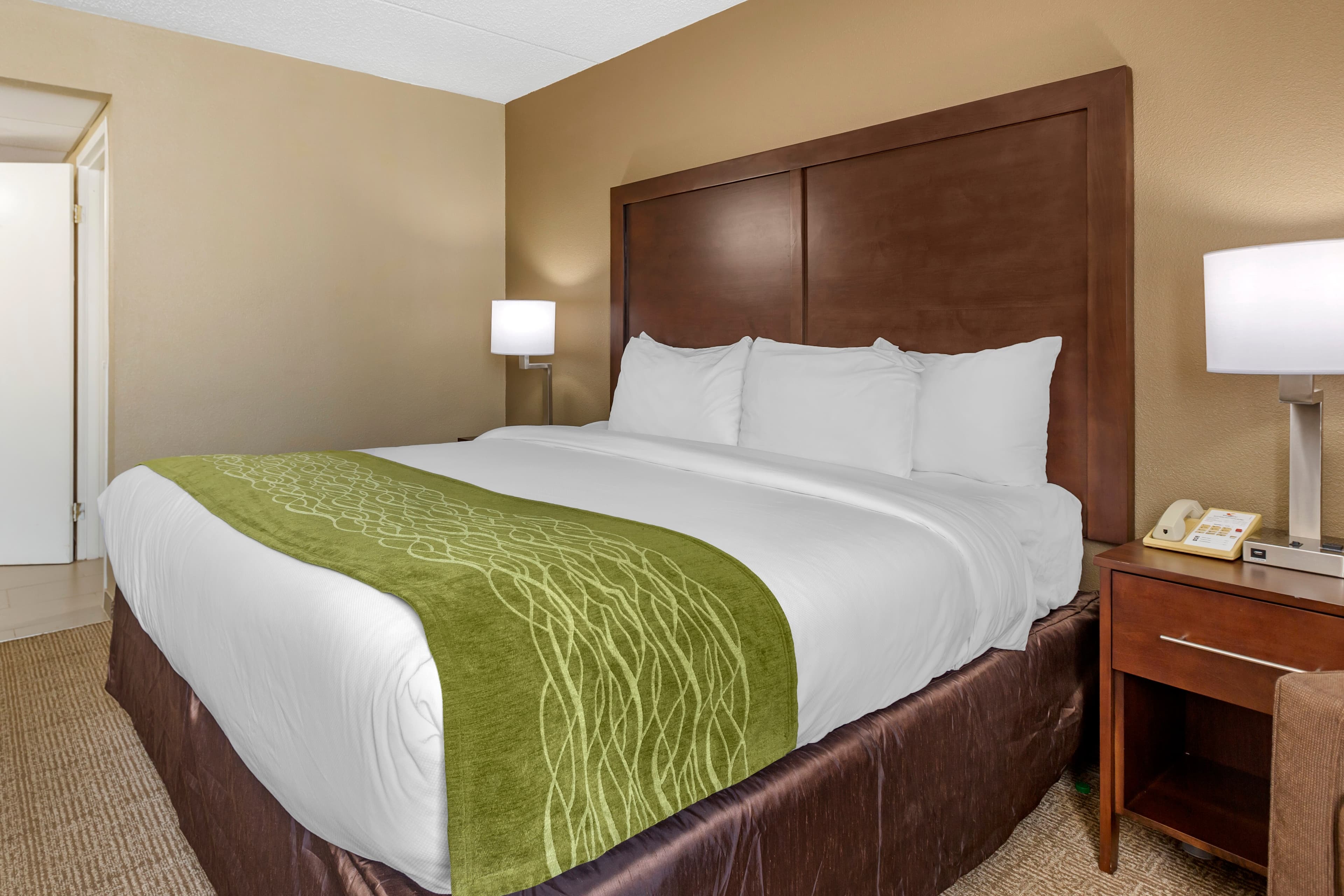 Comfort Inn Edison - New Brunswick — 15