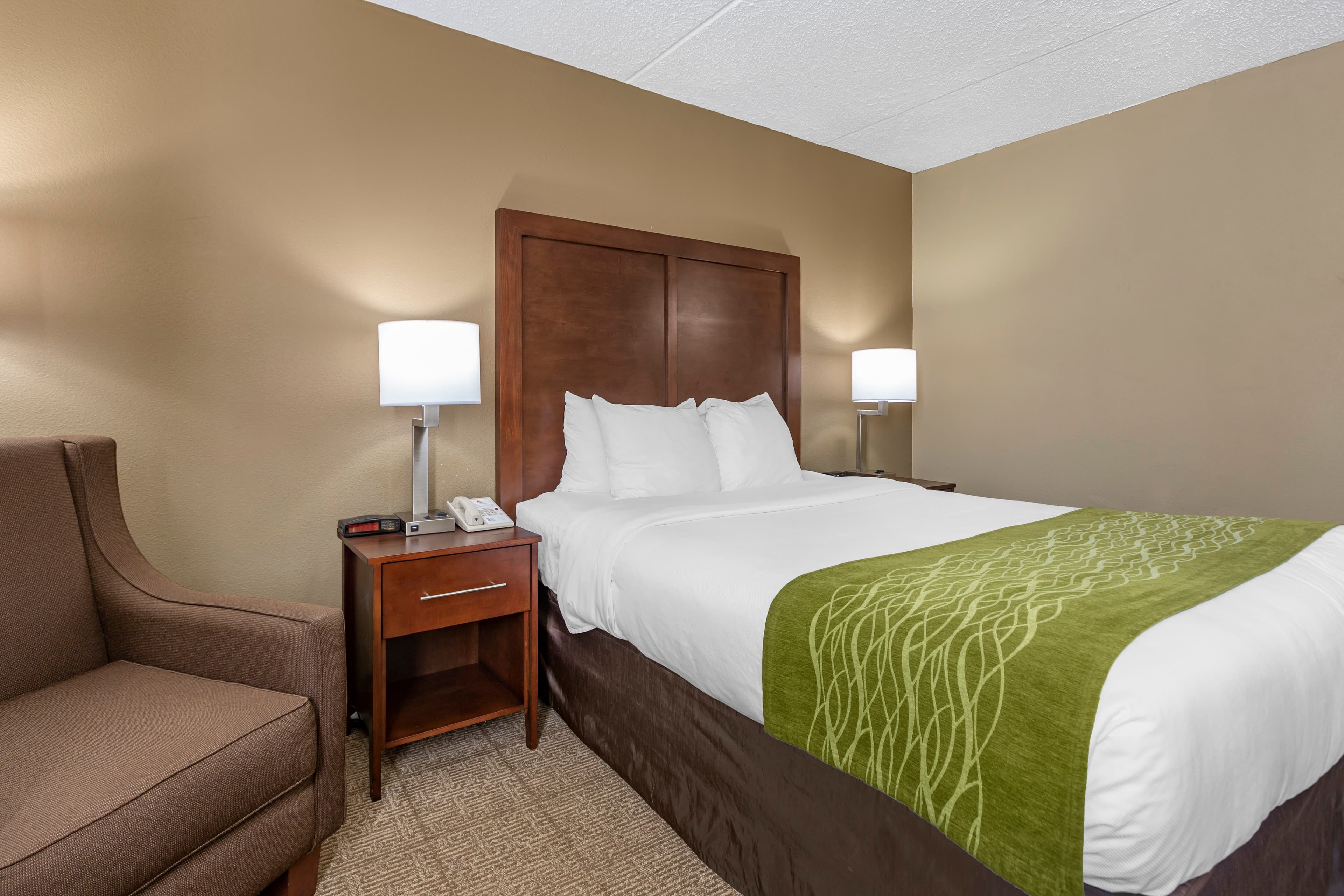 Comfort Inn Edison - New Brunswick — 20