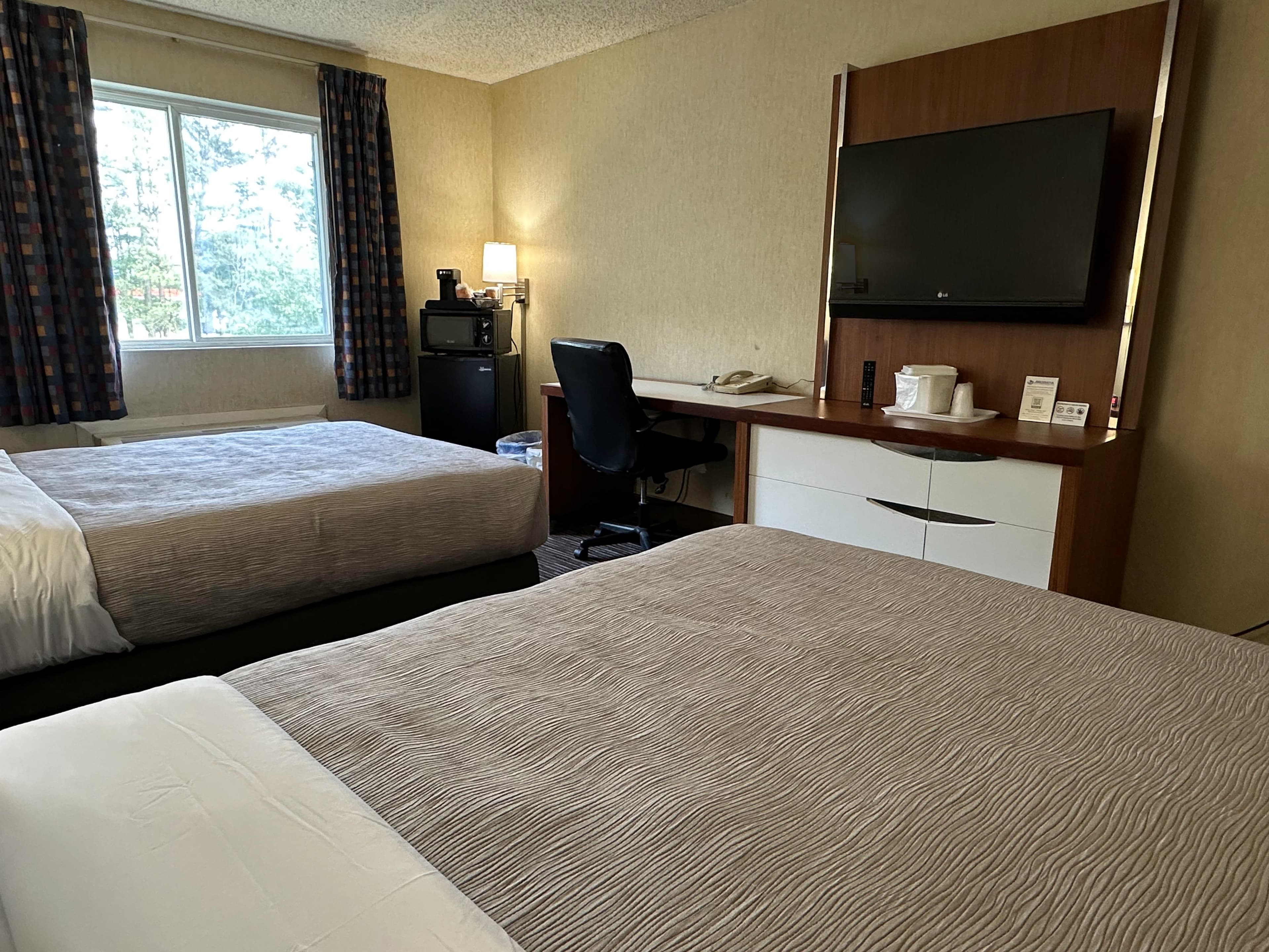 Quality Inn near Toms River Corporate Park — 6