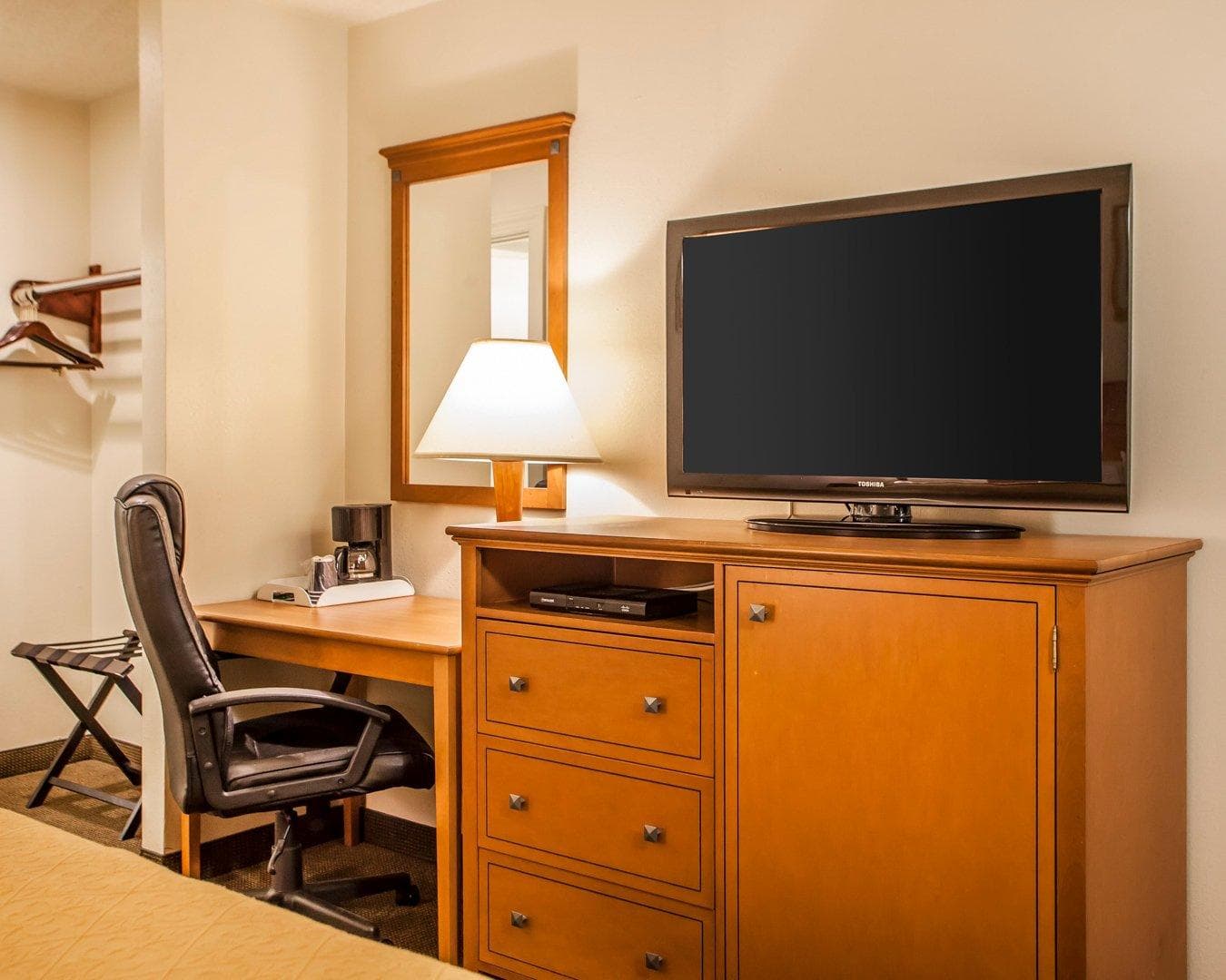 Rodeway Inn Point Pleasant Beach — 10