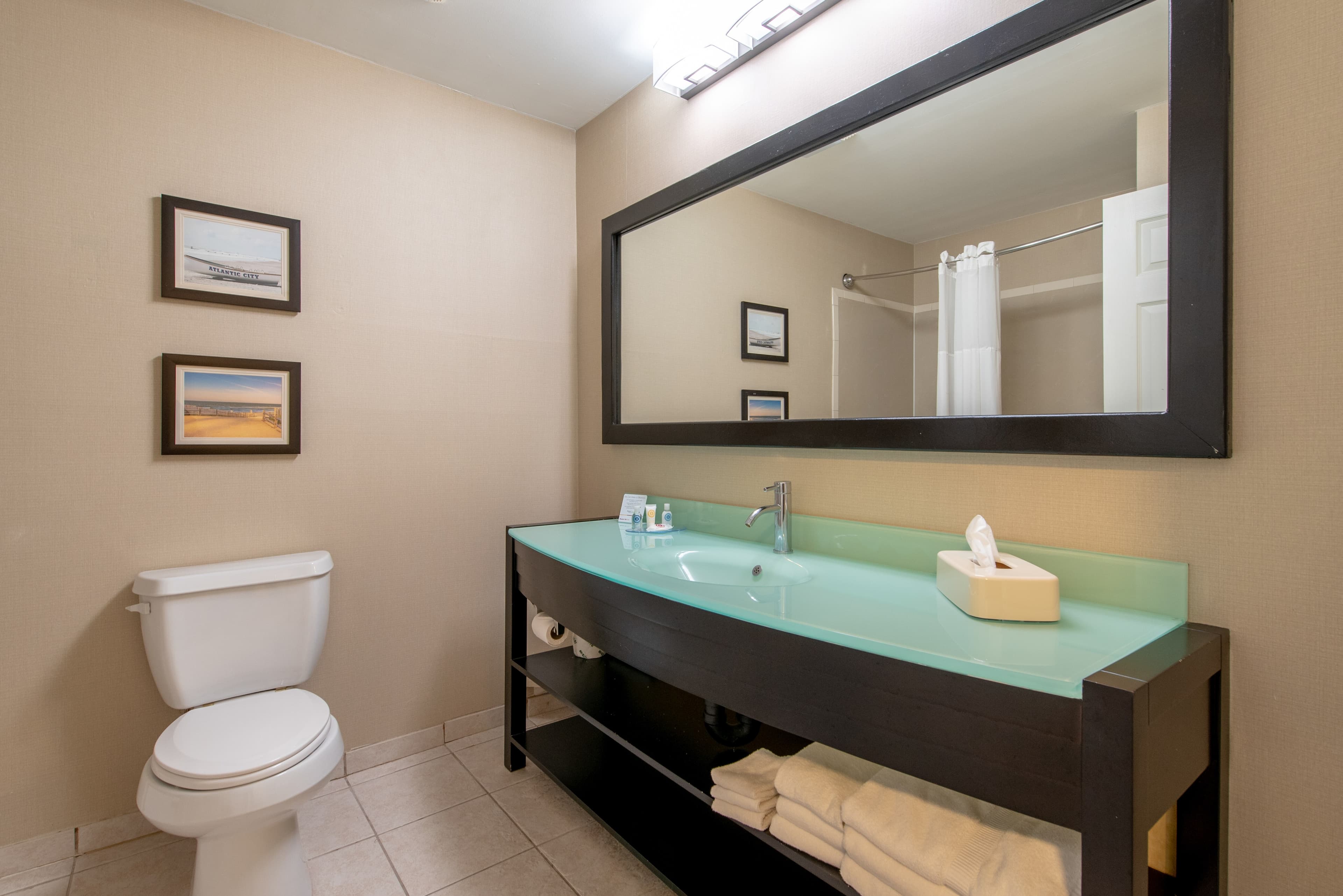 Comfort Suites Atlantic City North — 13
