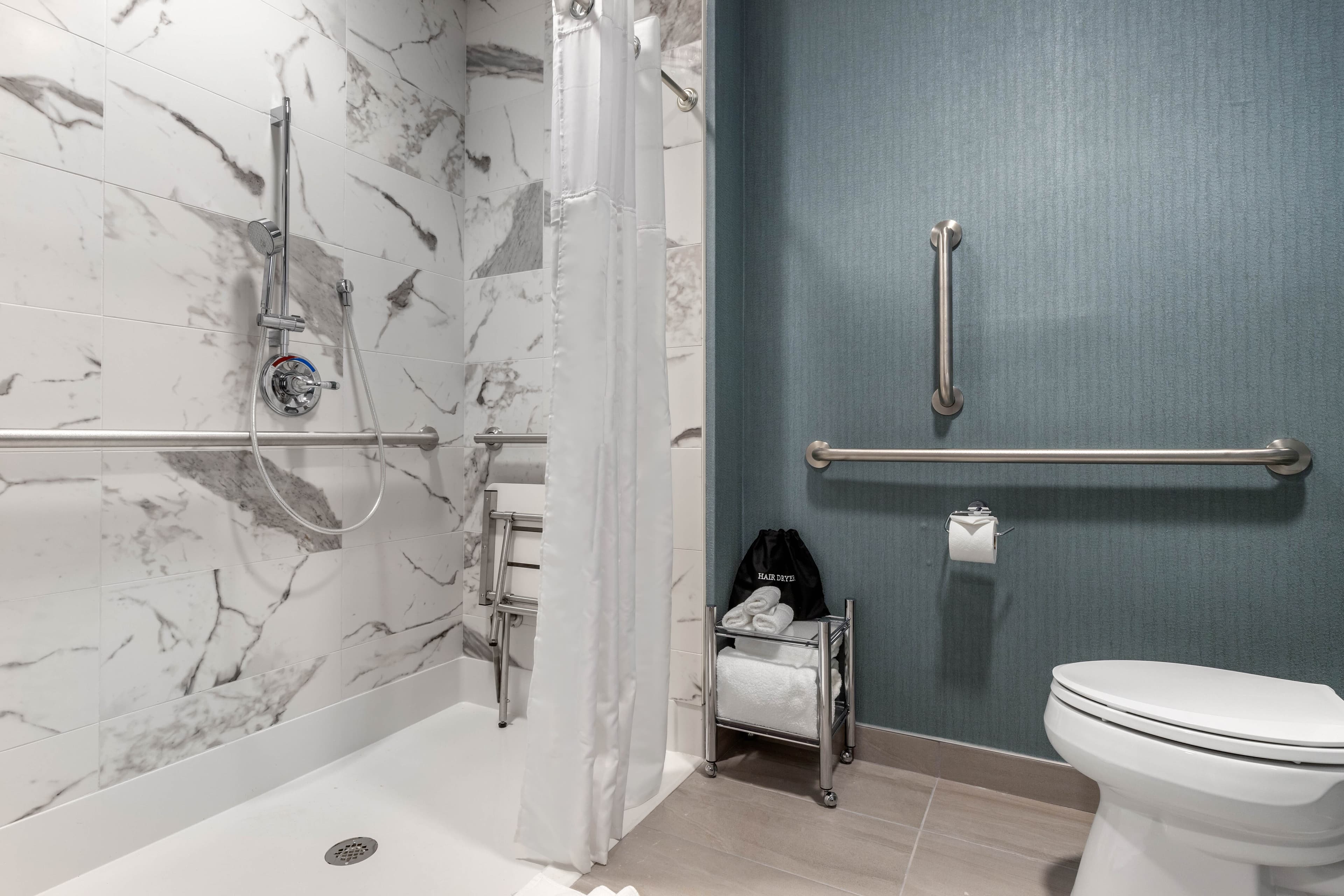 Cambria Hotel West Orange - Image 4