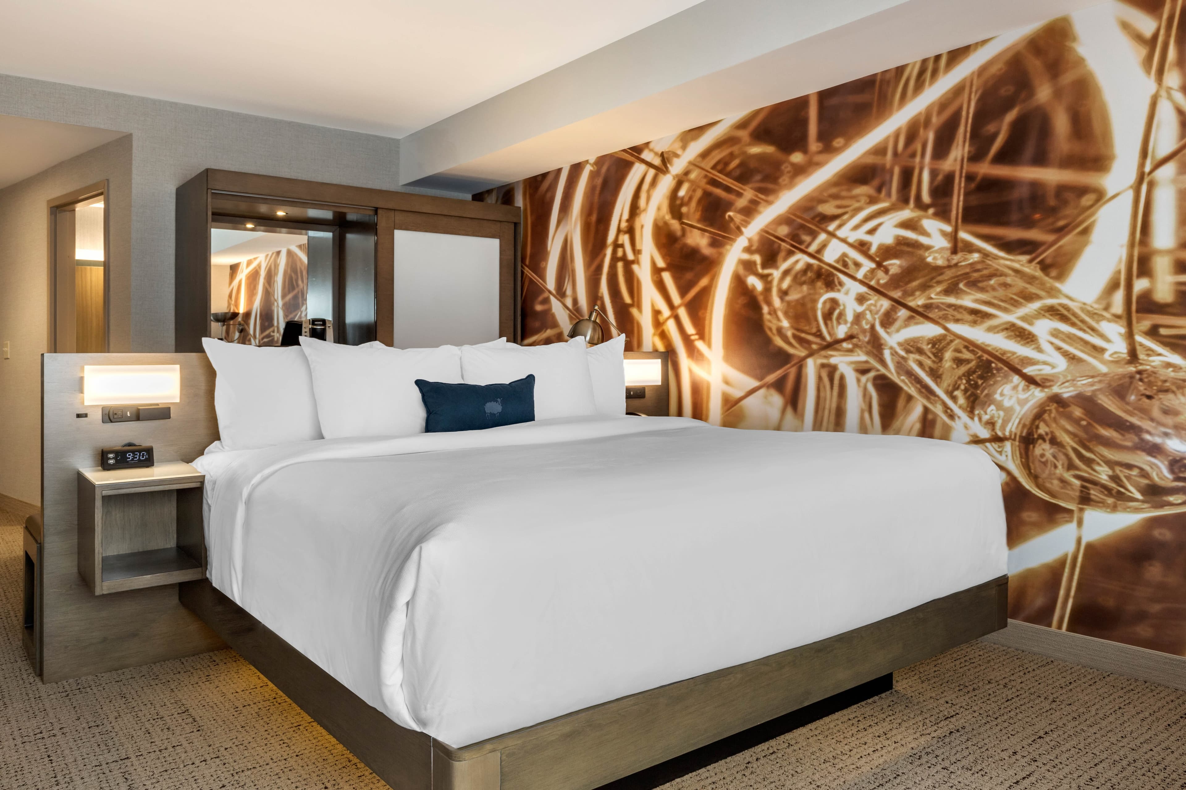 Cambria Hotel West Orange - Image 5