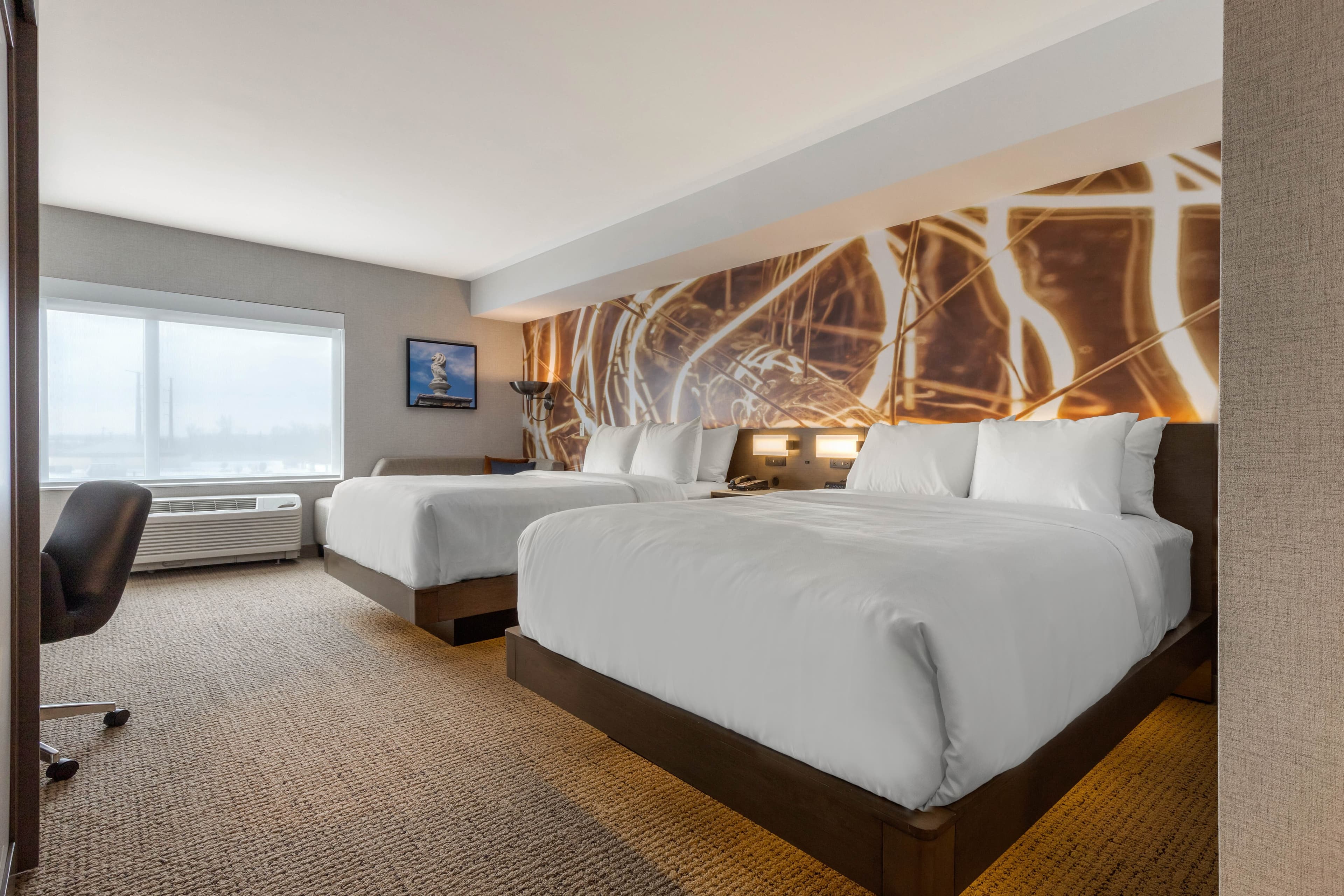 Cambria Hotel West Orange — 11