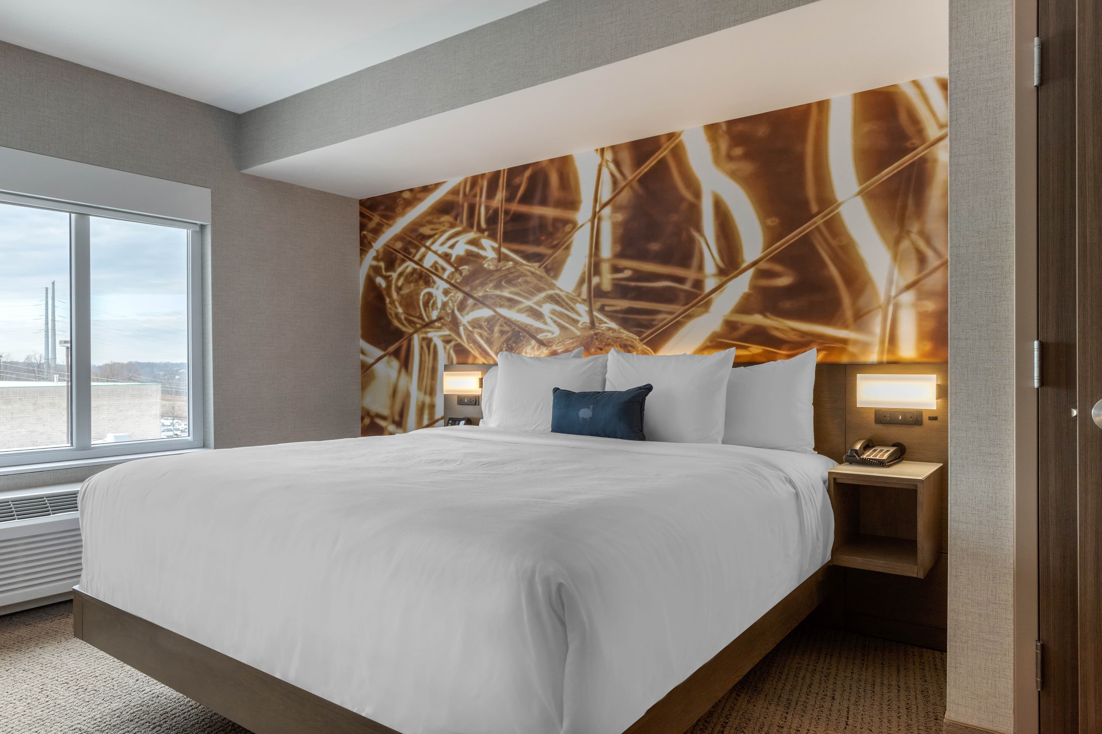 Cambria Hotel West Orange — 17