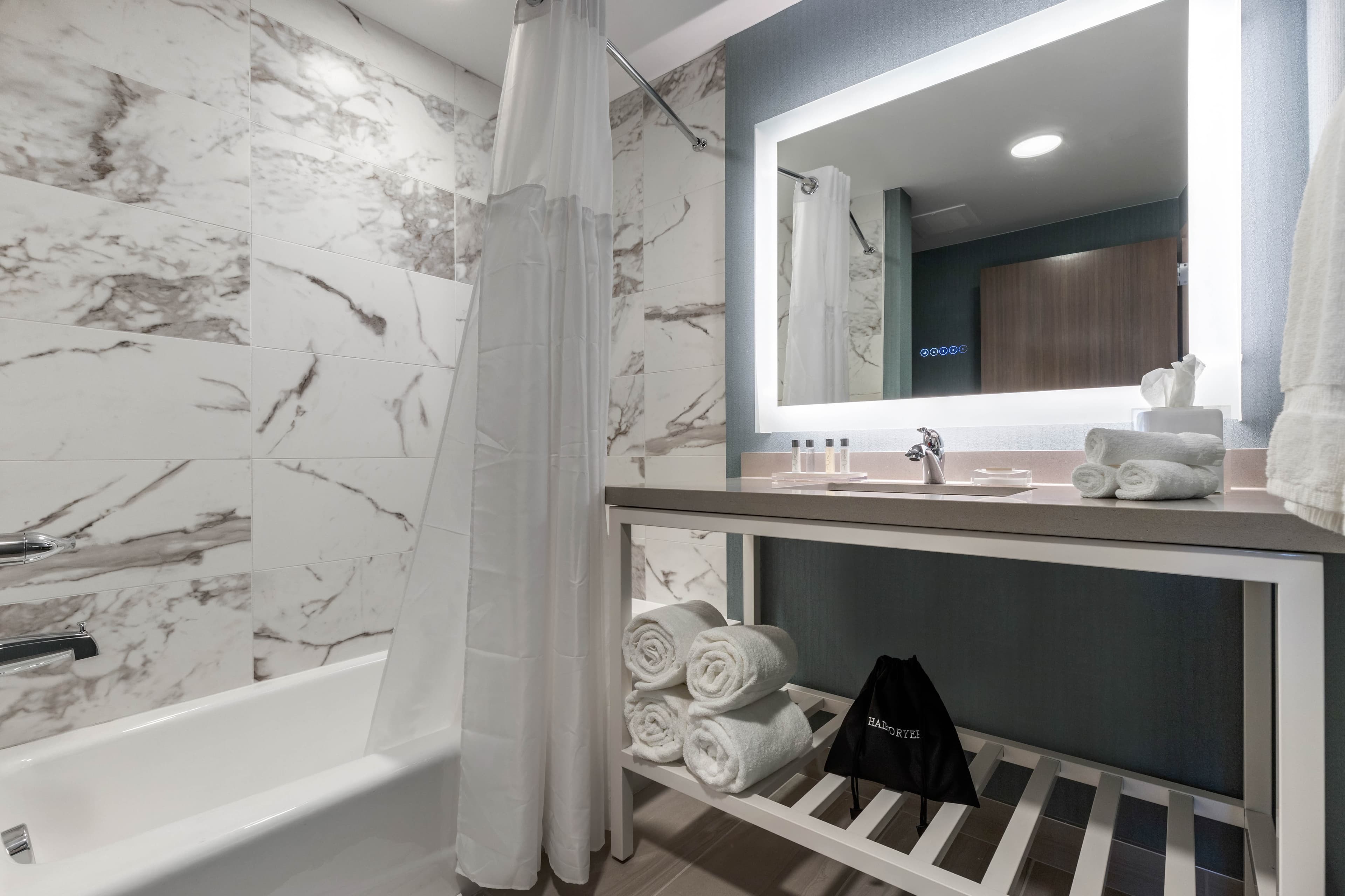 Cambria Hotel West Orange — 48