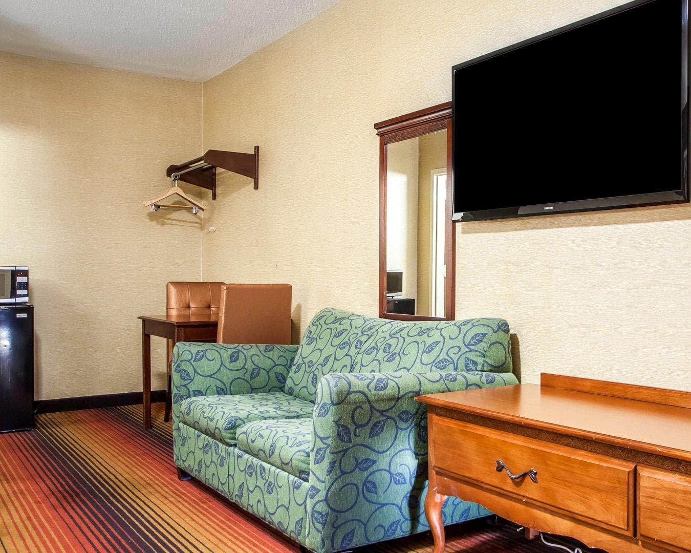 Rodeway Inn Jersey City North — 9