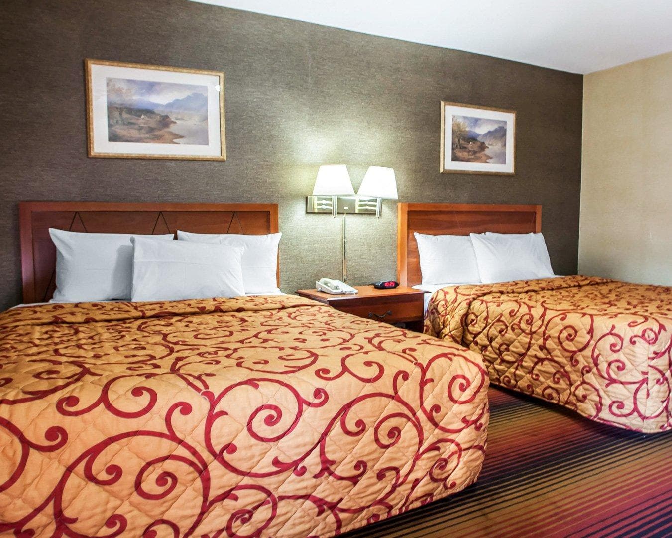 Rodeway Inn Jersey City North — 10