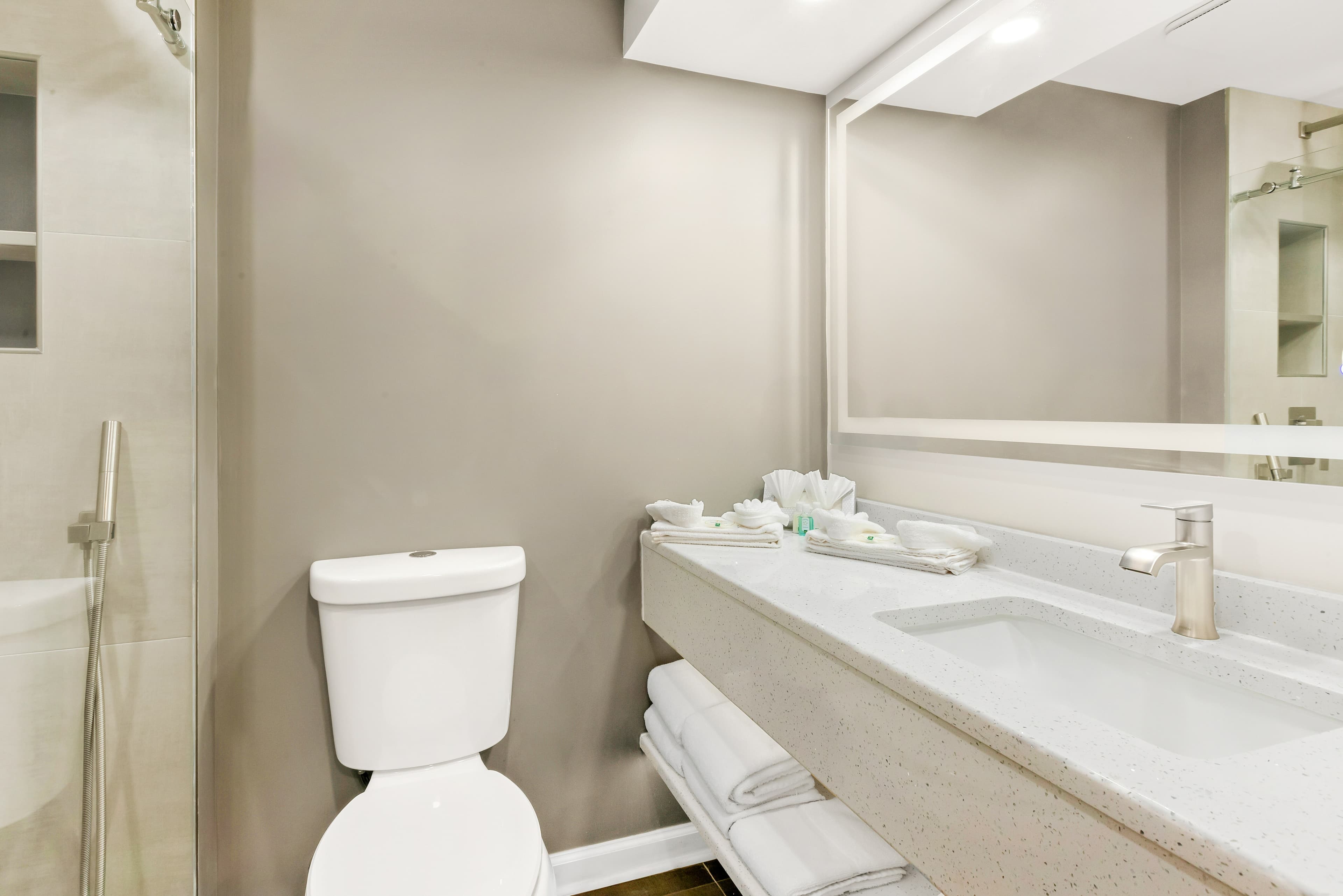 Quality Inn Edison-New Brunswick — 19