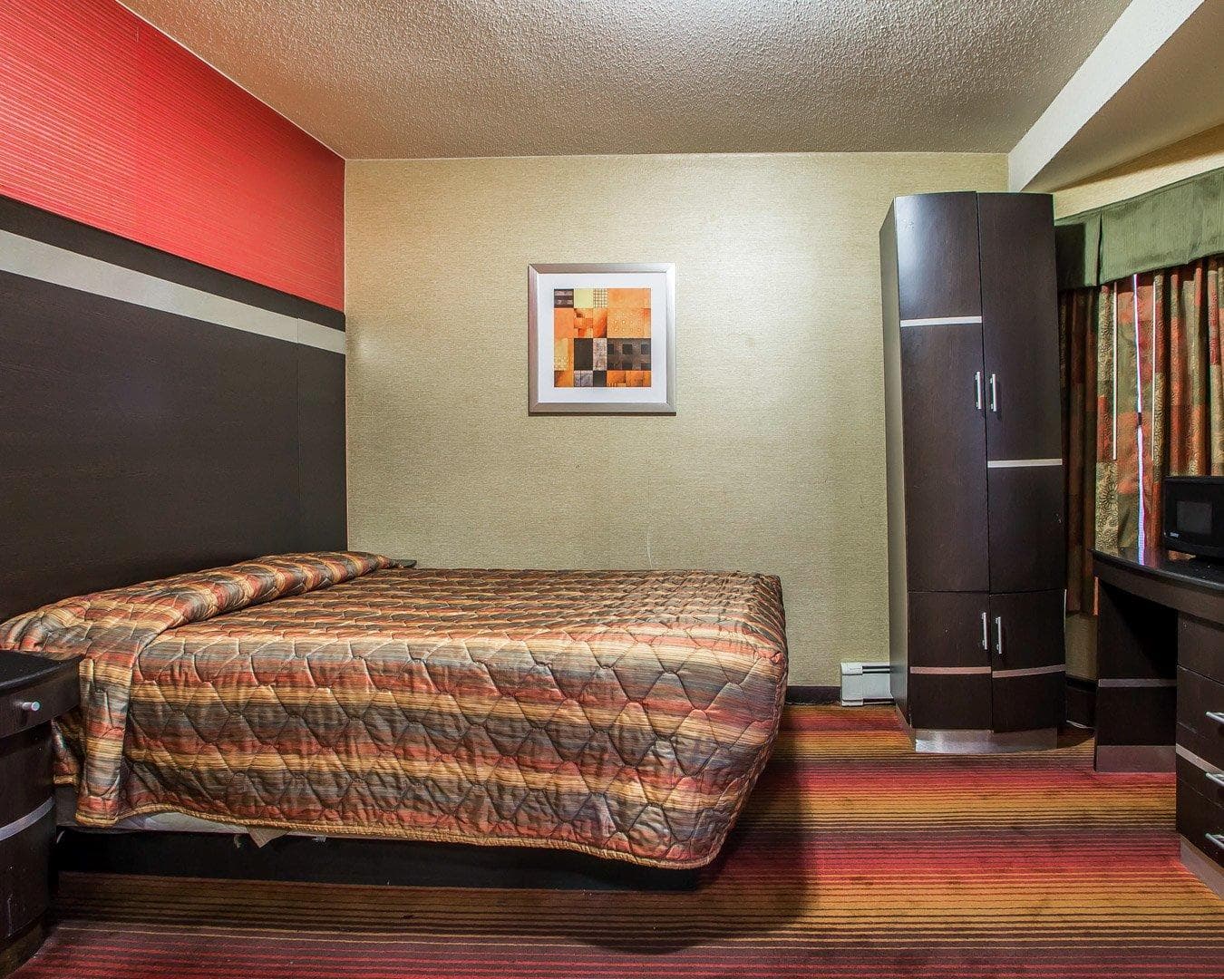Rodeway Inn Belleville — 19